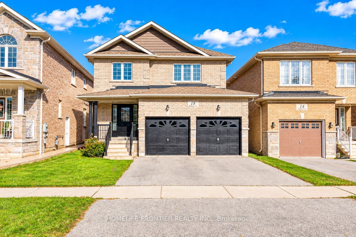 18 Hopkins Crescent Property Photo 2