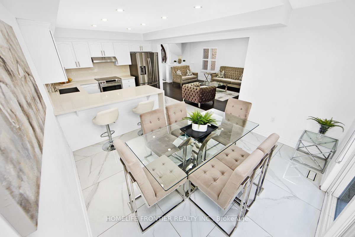 18 Hopkins Crescent Property Photo 14