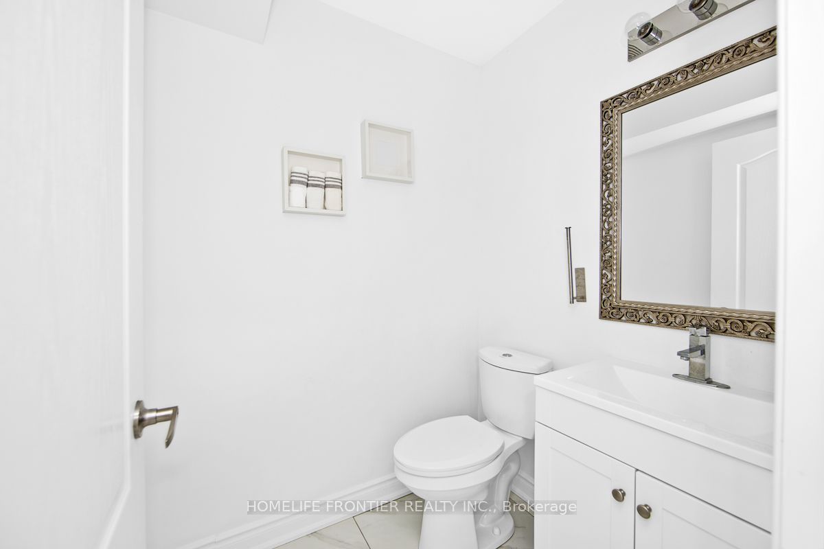 18 Hopkins Crescent Property Photo 15