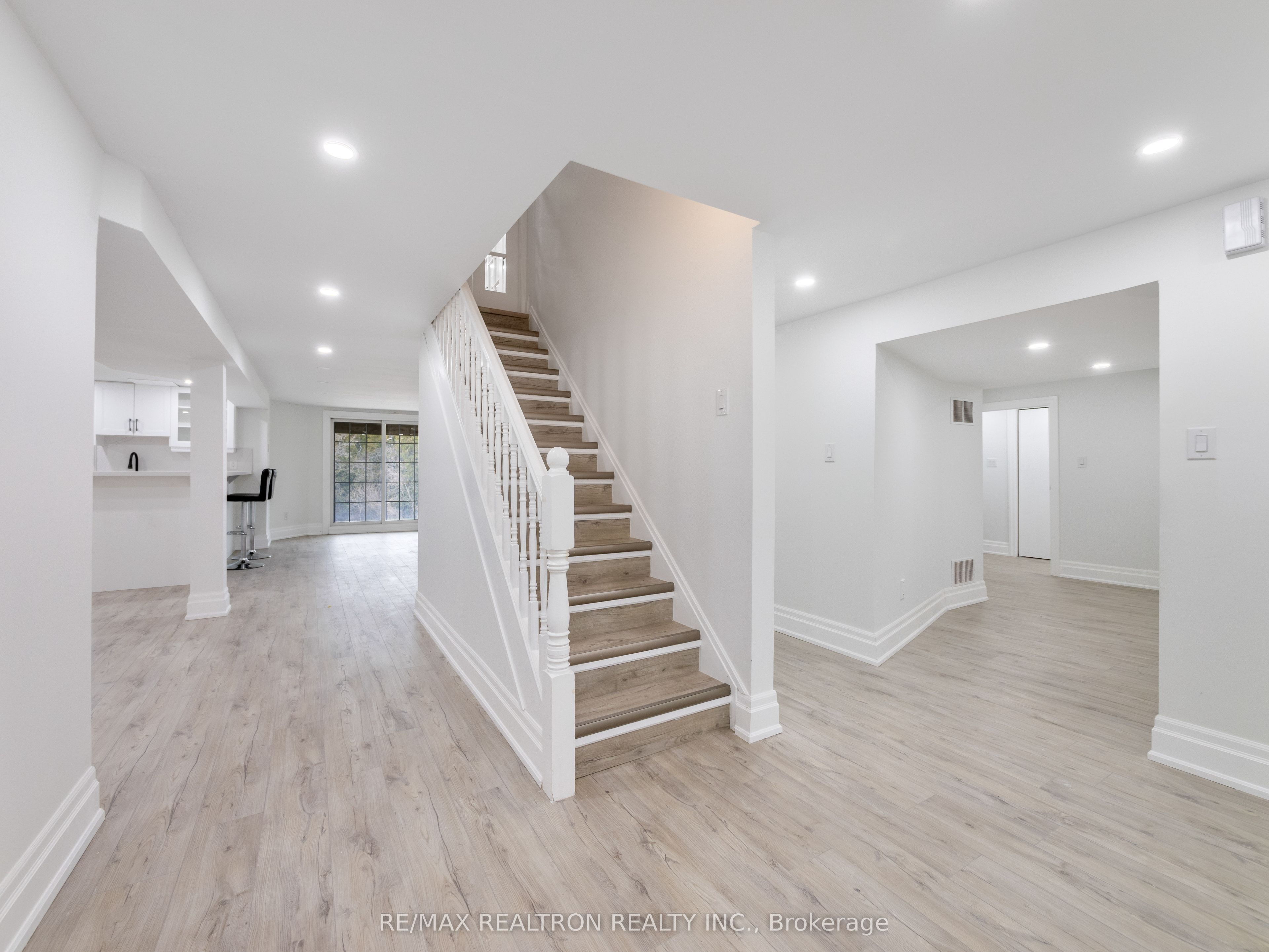 17 Sleepy Hollow Lane Property Photo 31