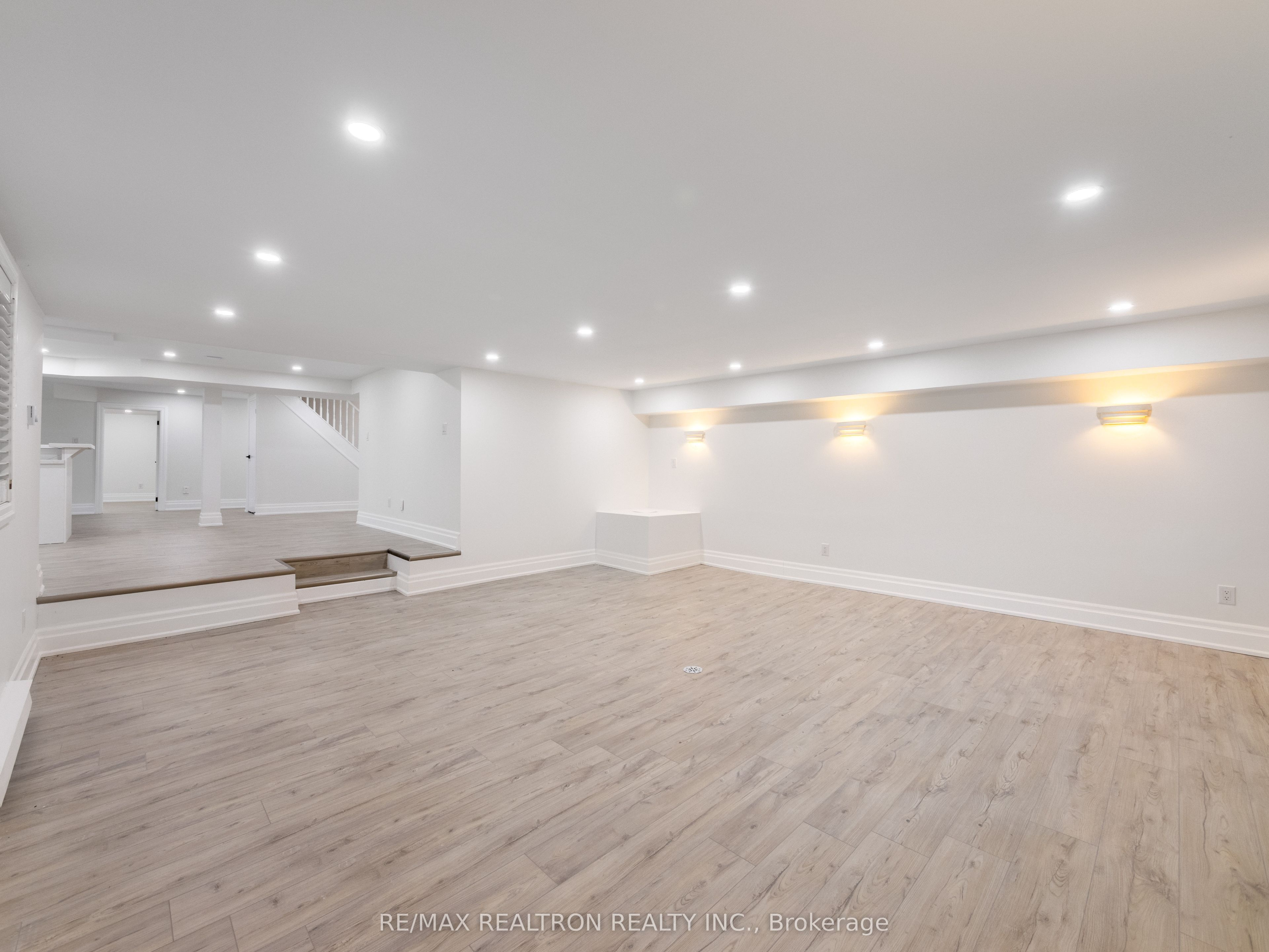 17 Sleepy Hollow Lane Property Photo 36