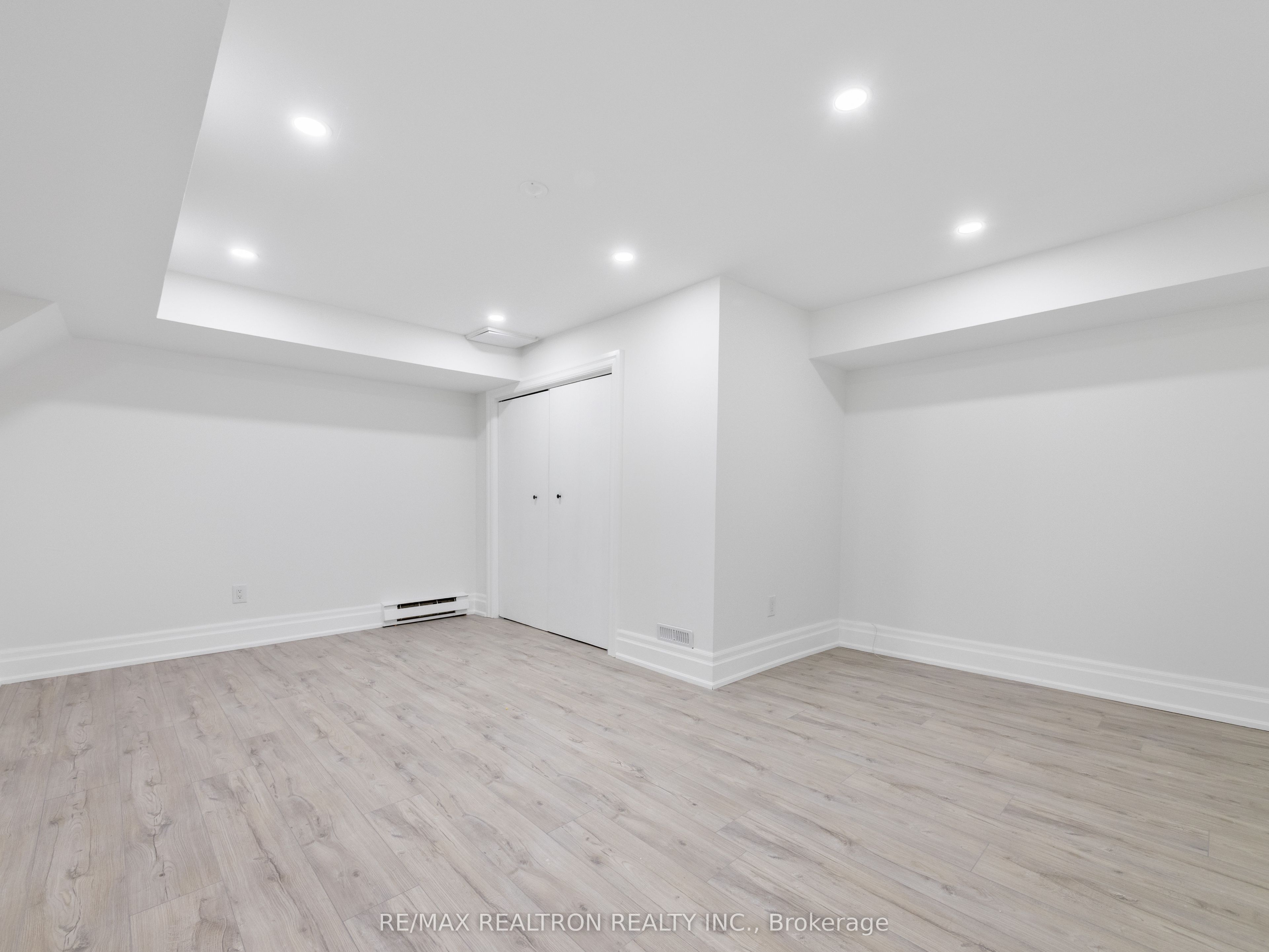 17 Sleepy Hollow Lane Property Photo 37