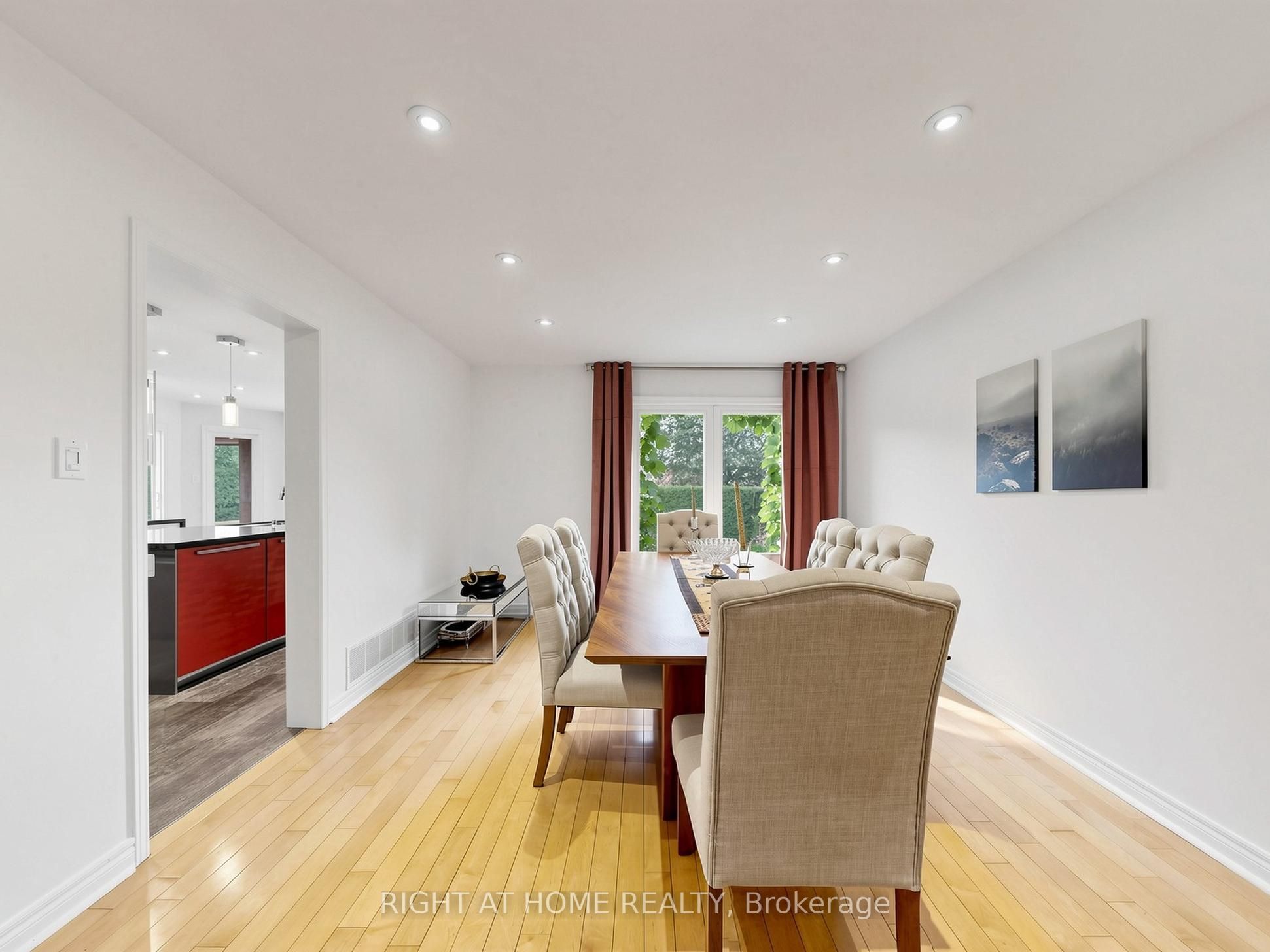 43 Topham Crescent Property Photo 21