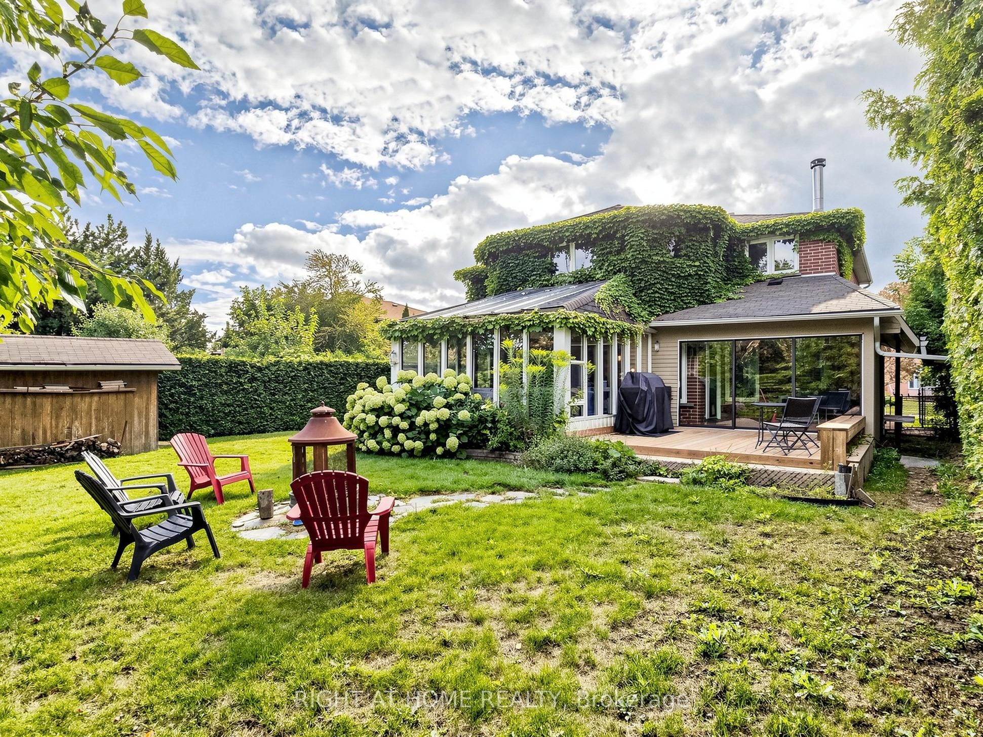 43 Topham Crescent Property Photo 44