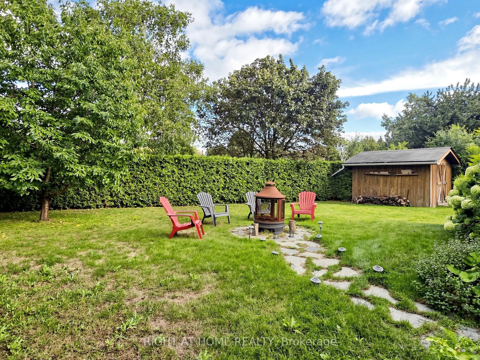 43 Topham Crescent Property Photo 46