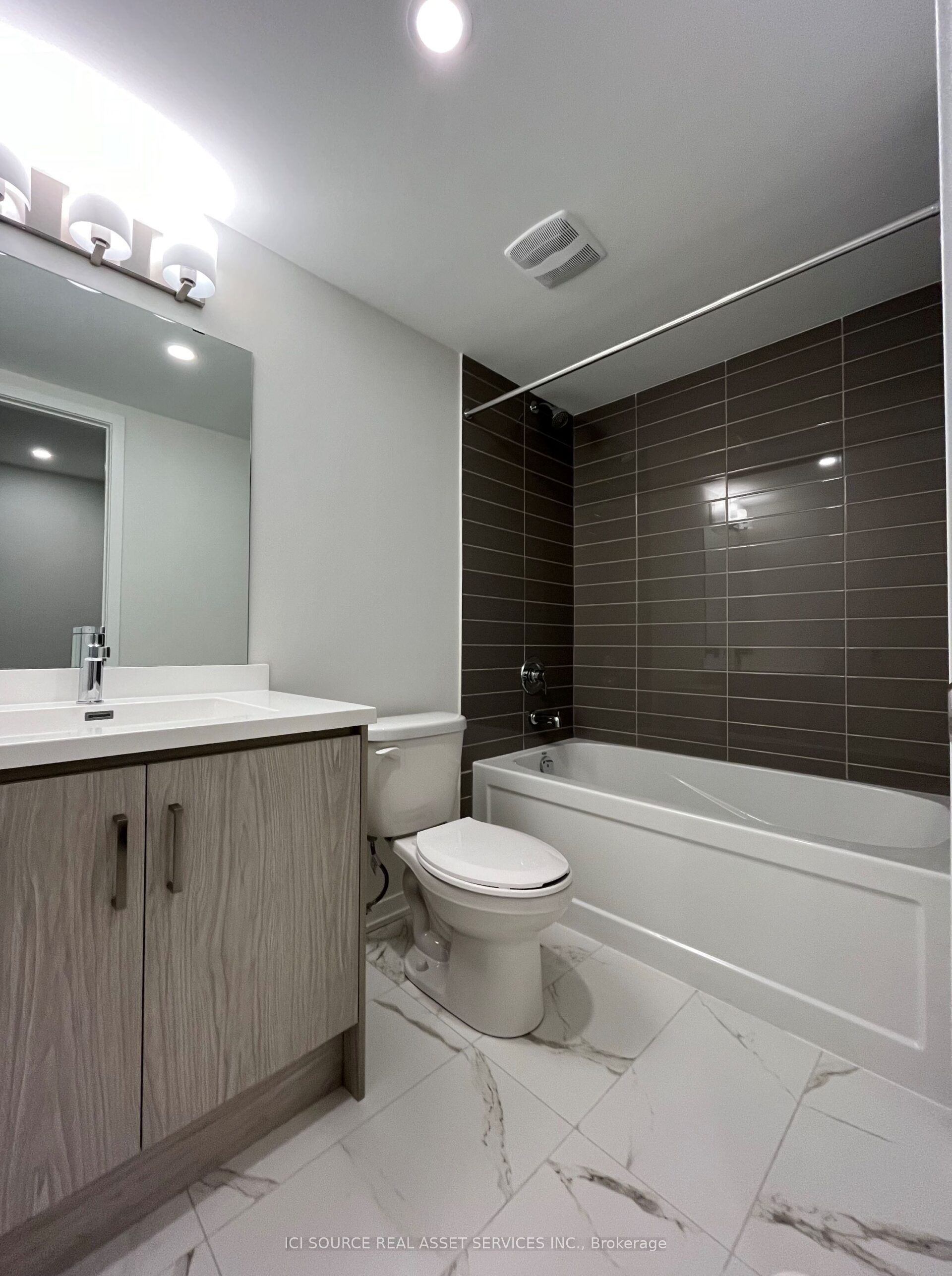131 Honeycrisp Crescent 230 Property Photo 13