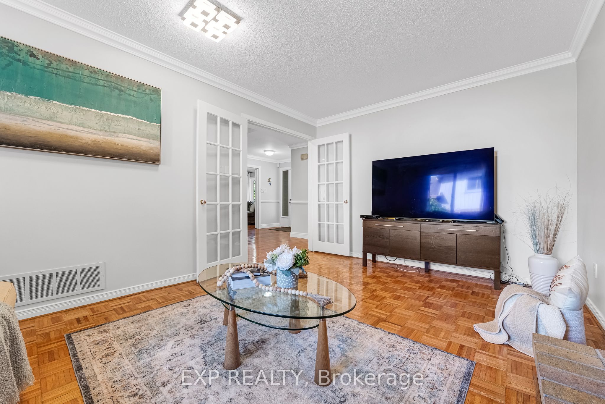 515 London Road Property Photo 18