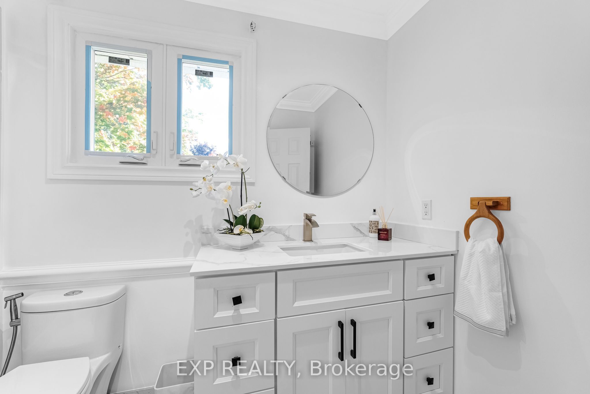 515 London Road Property Photo 24