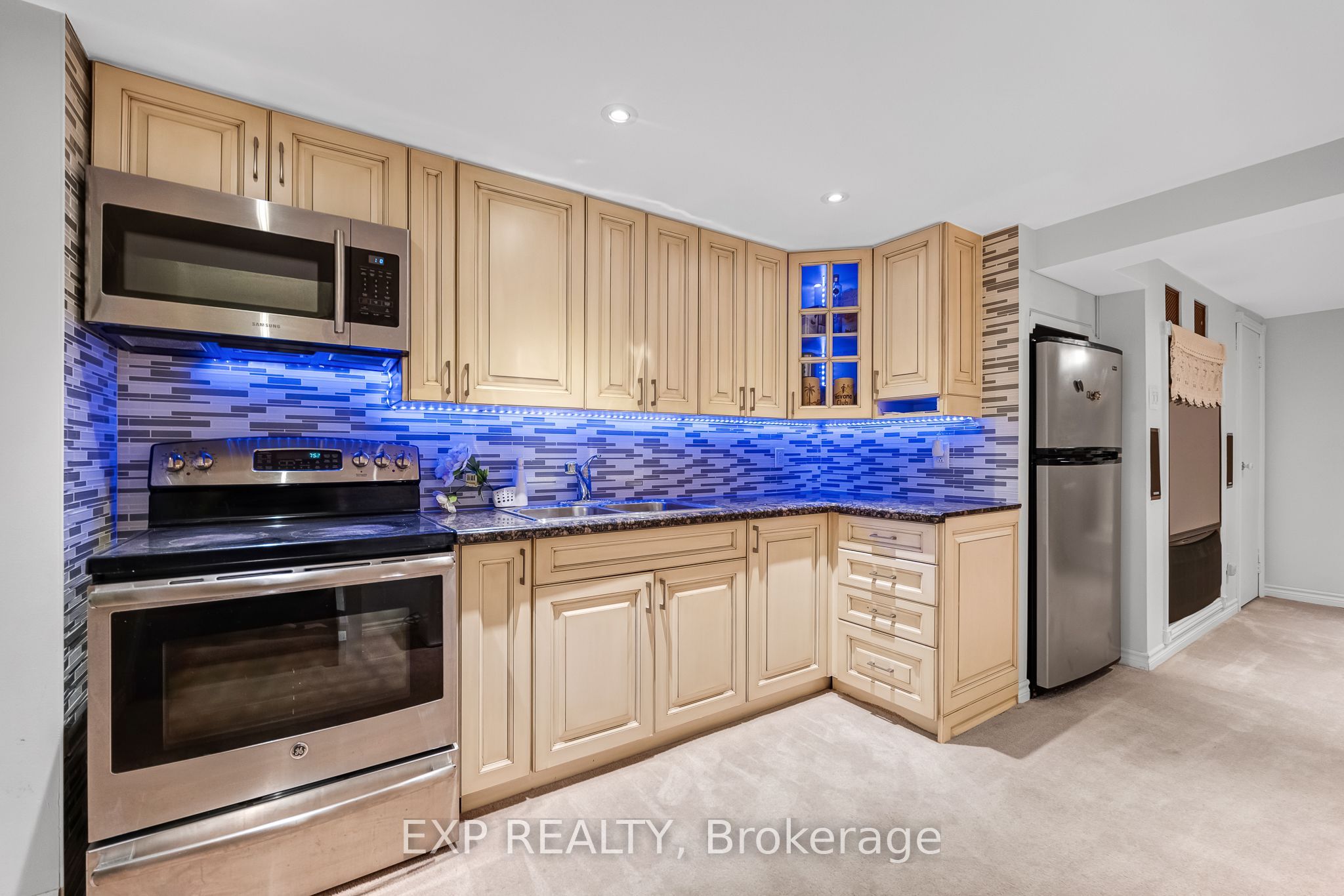 515 London Road Property Photo 36