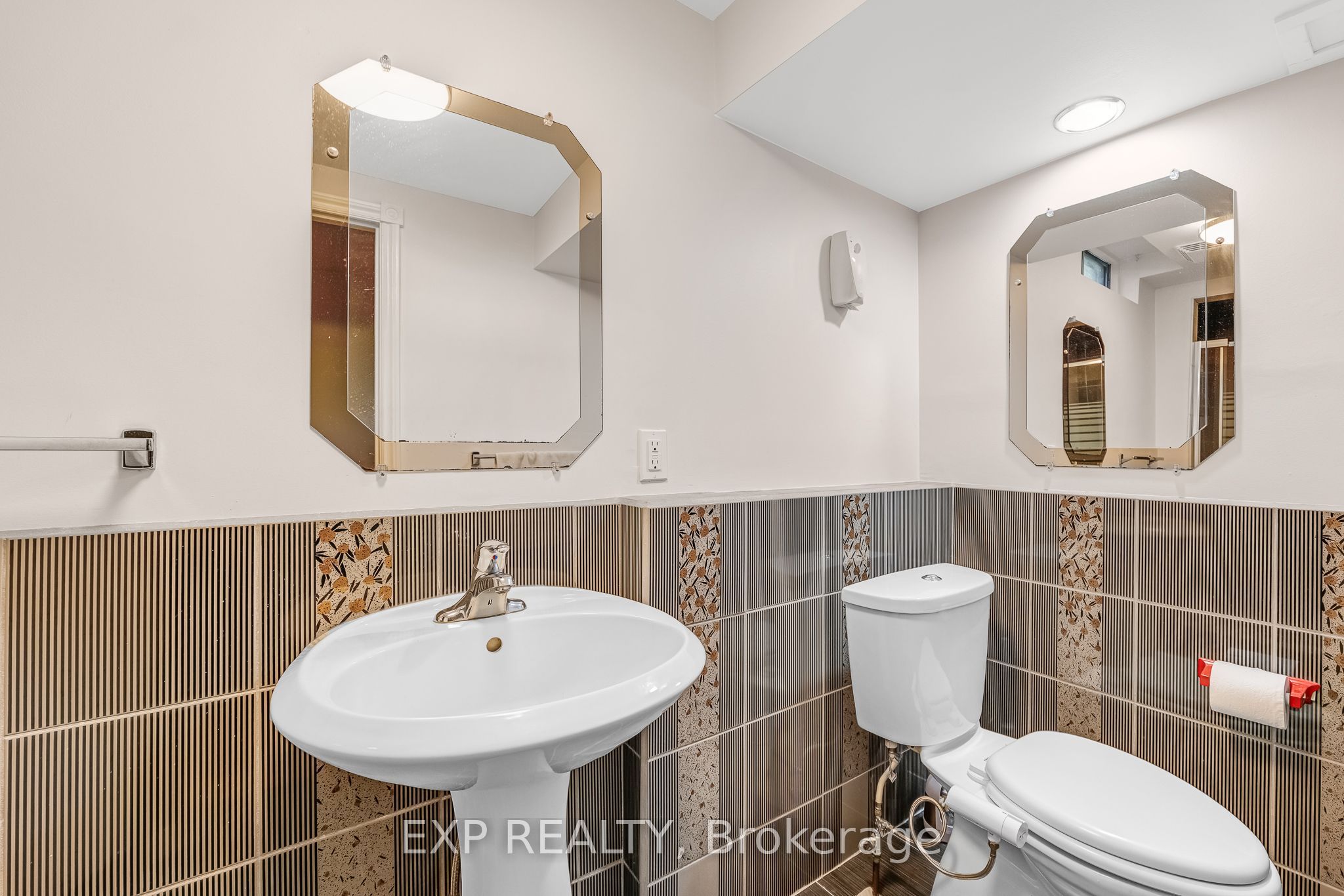 515 London Road Property Photo 39