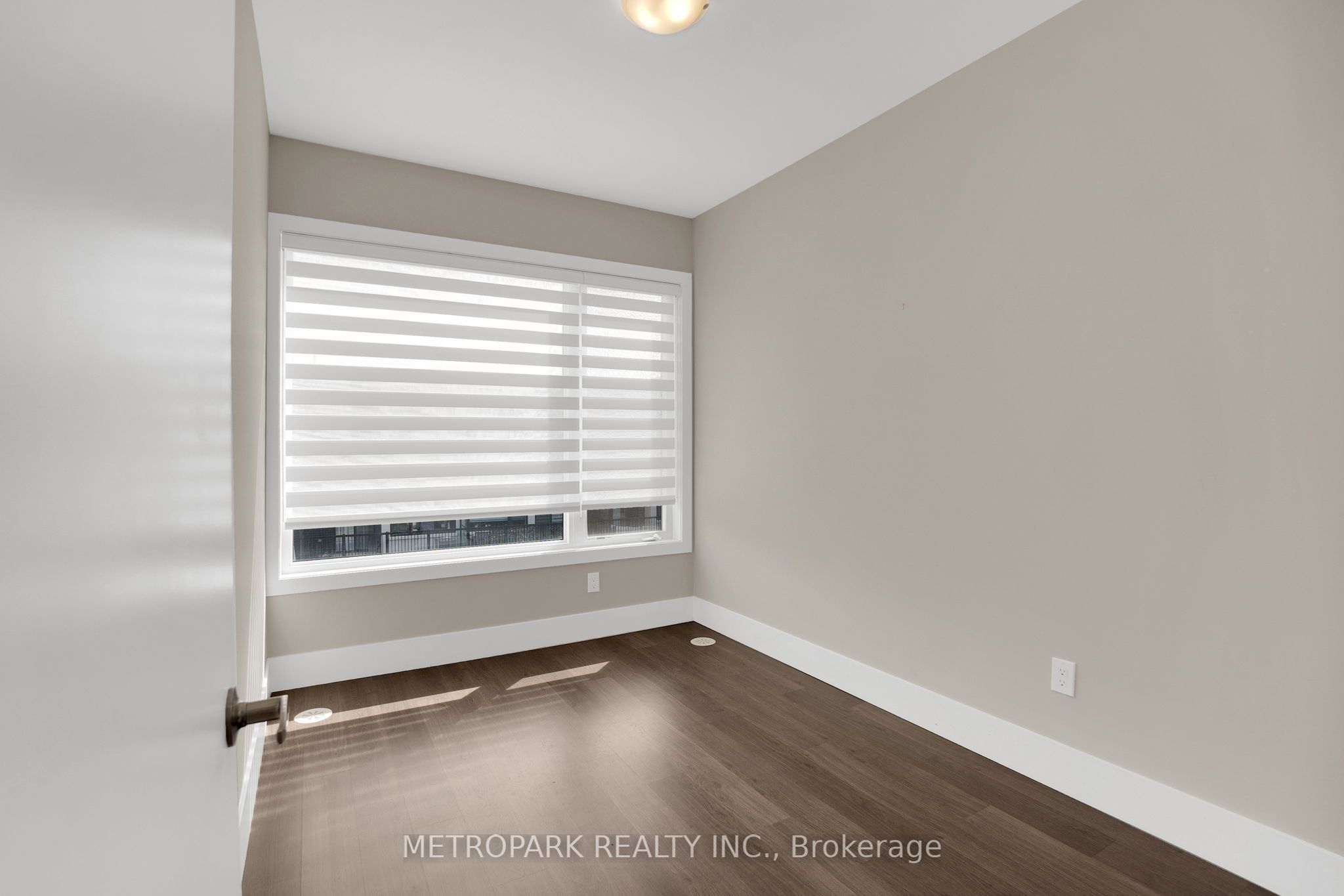 187 Sydney Circle Property Photo 11