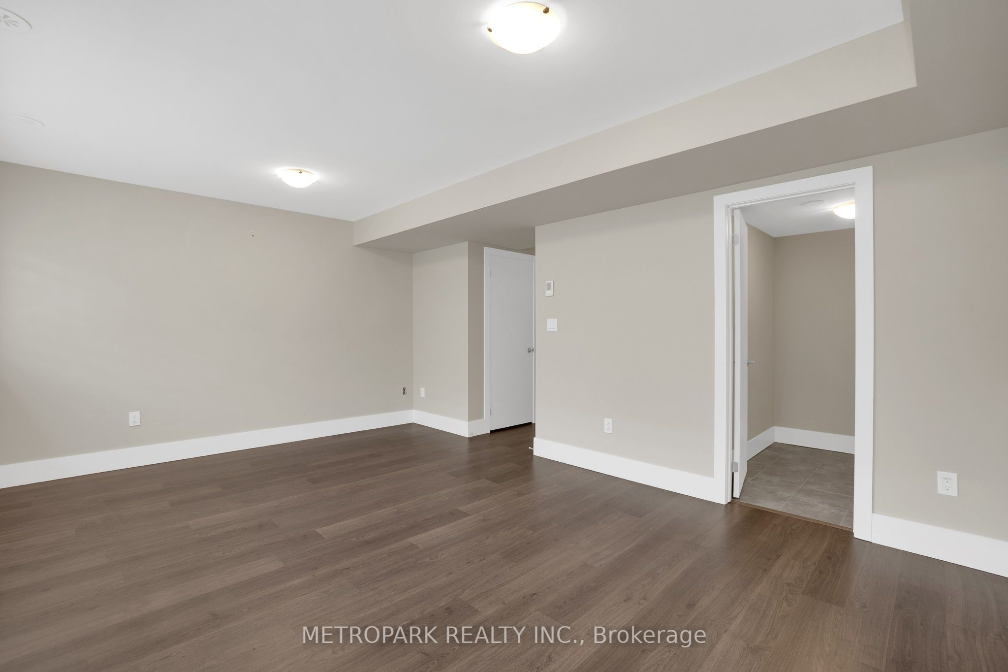187 Sydney Circle Property Photo 14