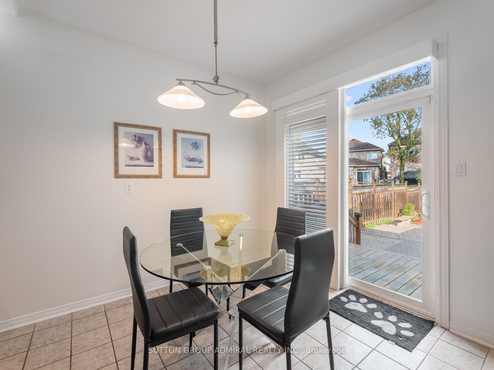 42 Lady Fern Drive Property Photo 13