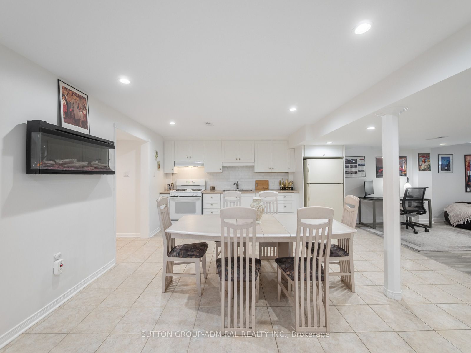 42 Lady Fern Drive Property Photo 29