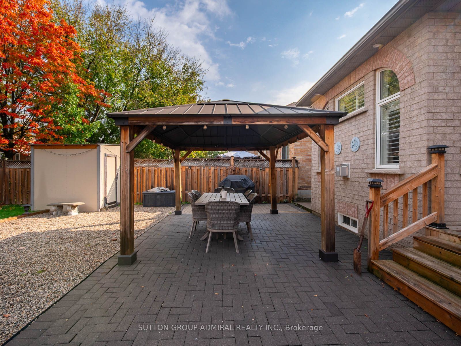 42 Lady Fern Drive Property Photo 37