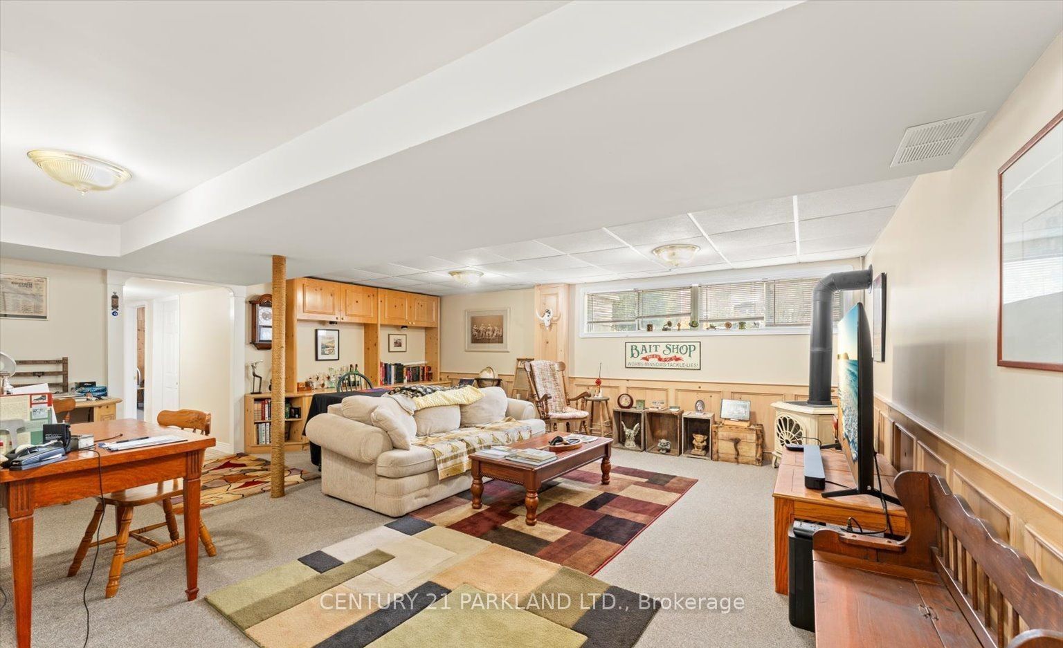 315 Forde Crescent Lower Level Property Photo 2
