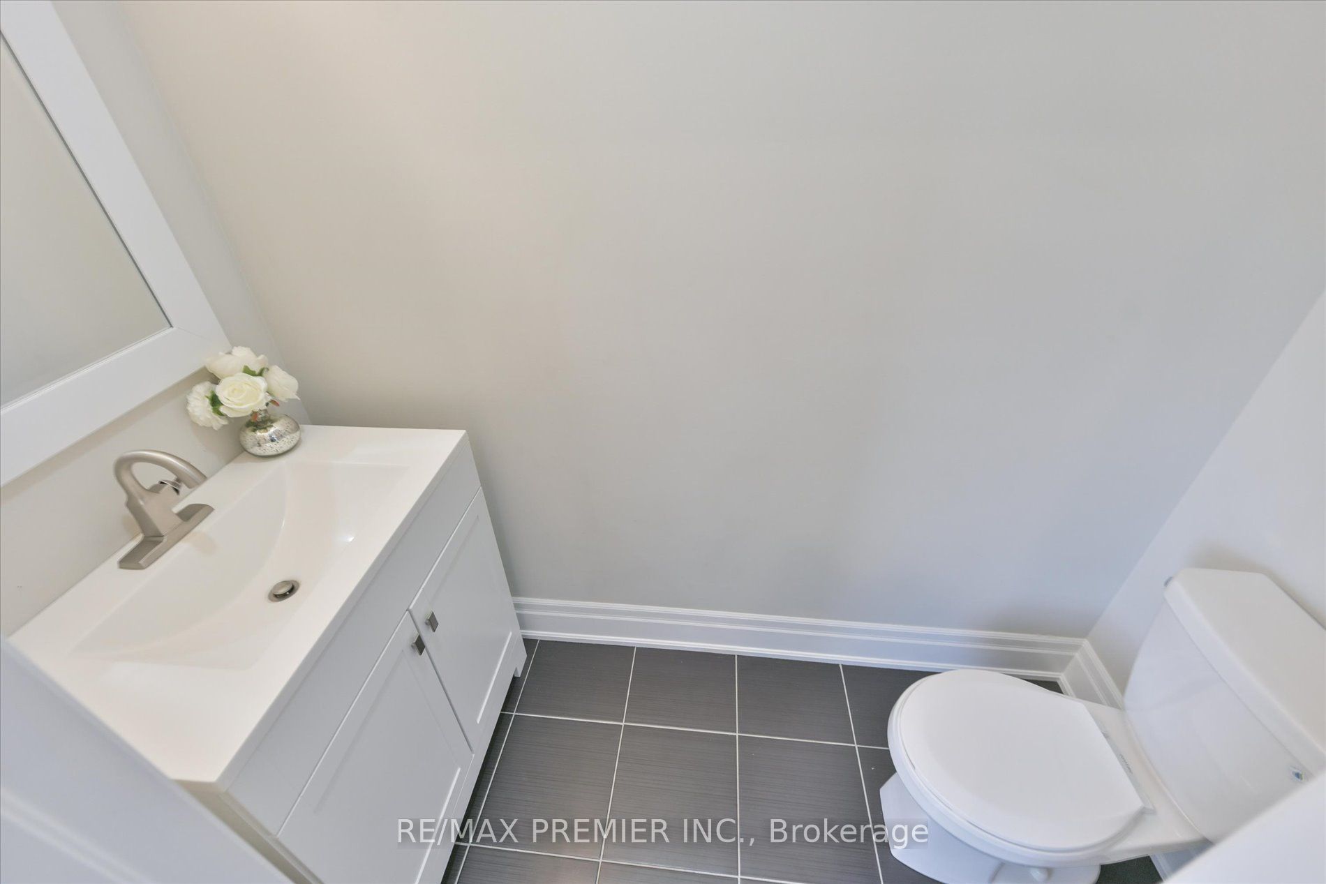 86 Golden Trail Property Photo 18