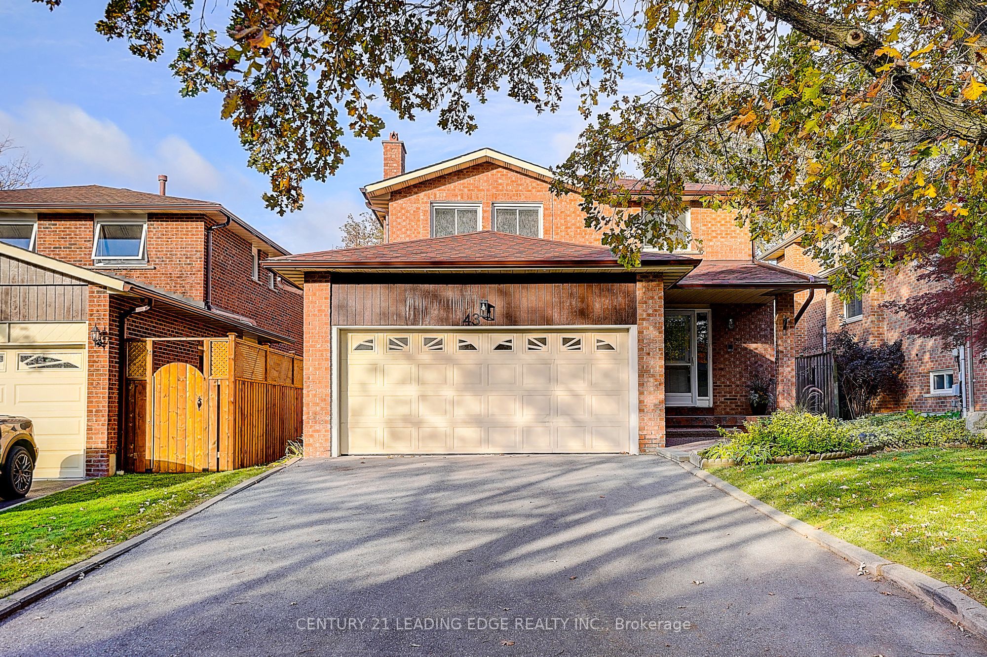 43 Ashland Crescent Property Photo 1