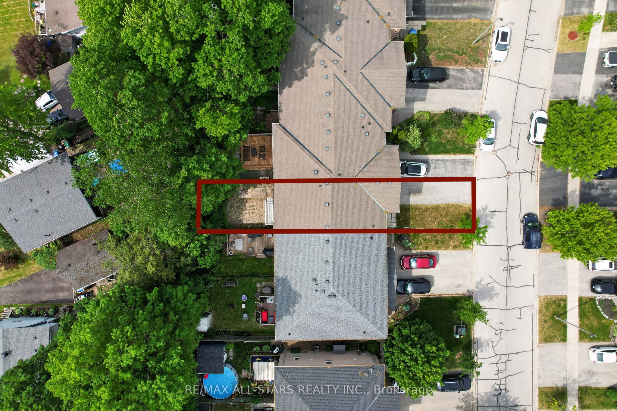 18 Lancaster Court Property Photo 38