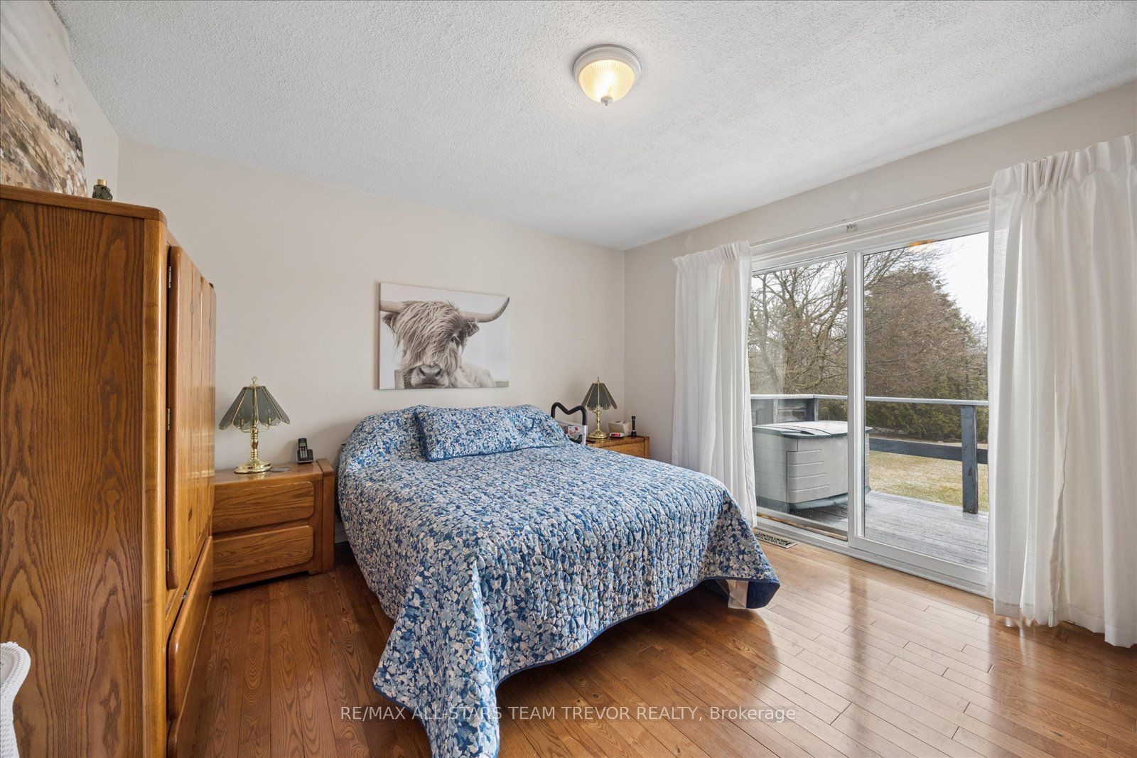 6497 6th Line Property Photo 13