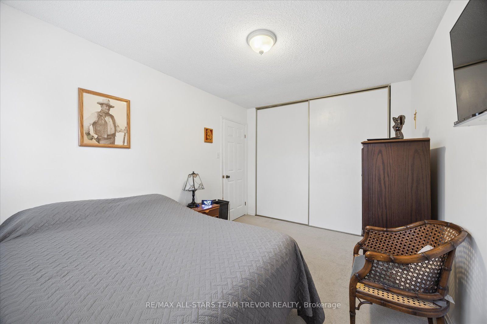 6497 6th Line Property Photo 16