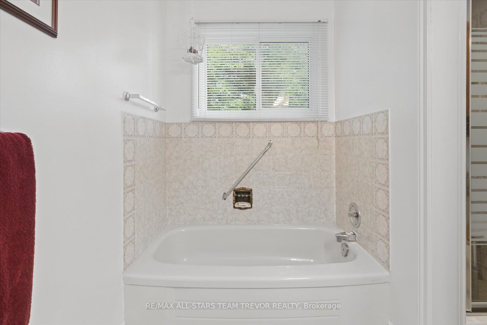 6497 6th Line Property Photo 20