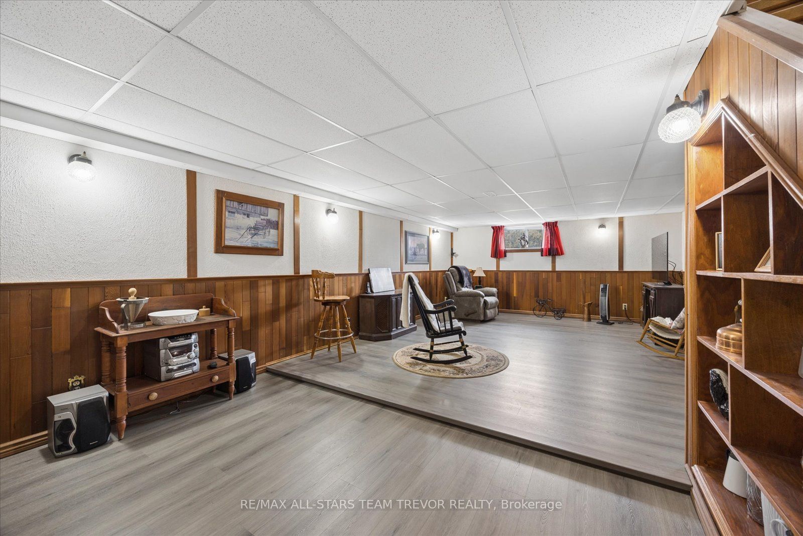 6497 6th Line Property Photo 21