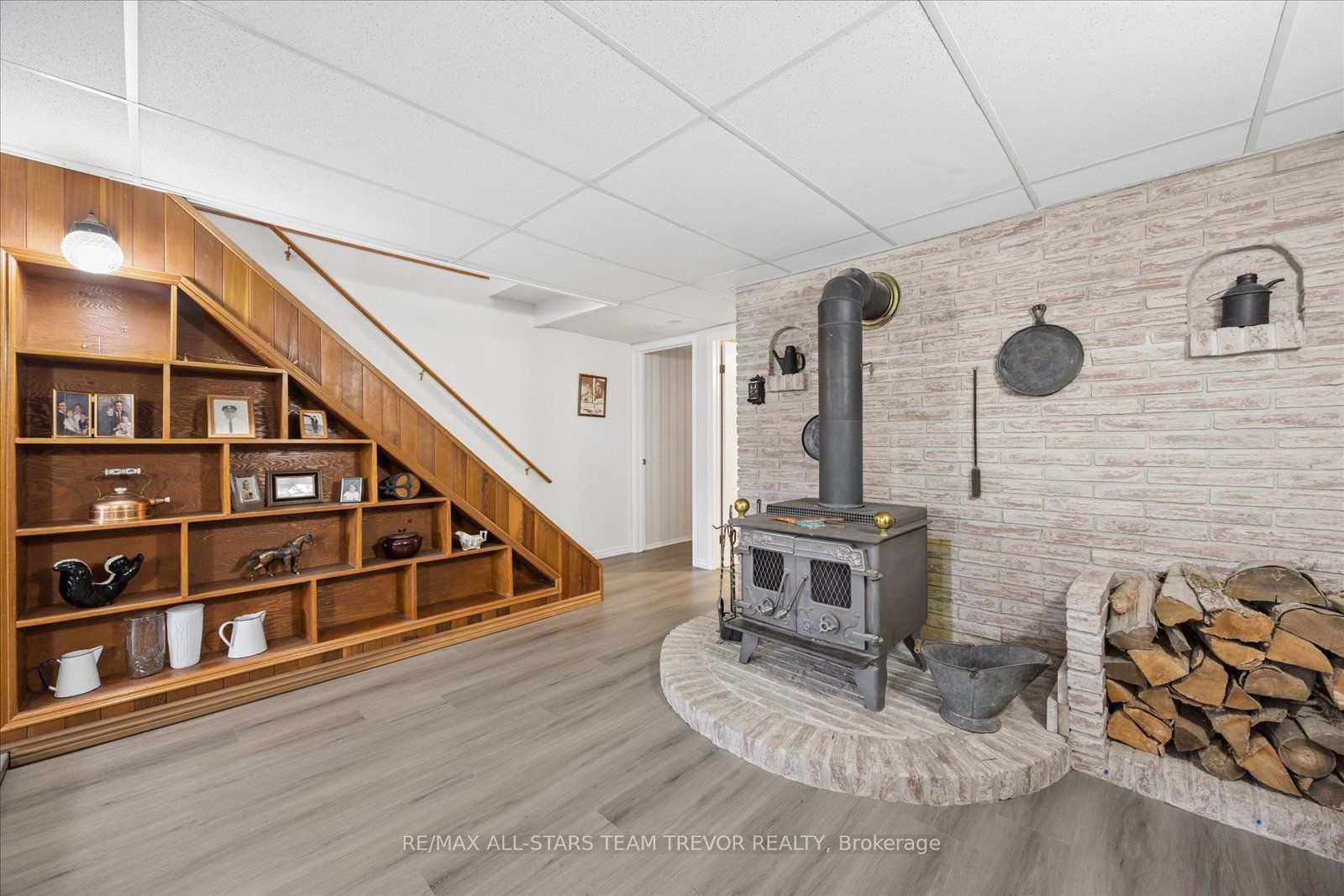 6497 6th Line Property Photo 22