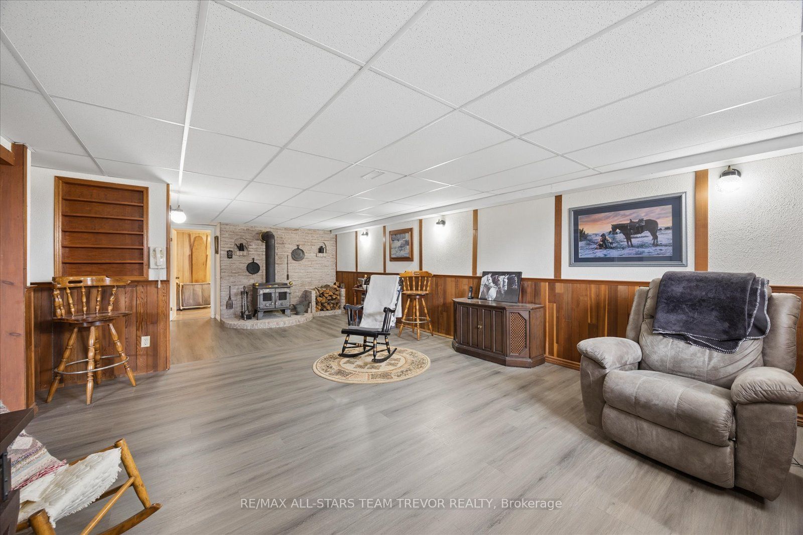 6497 6th Line Property Photo 24