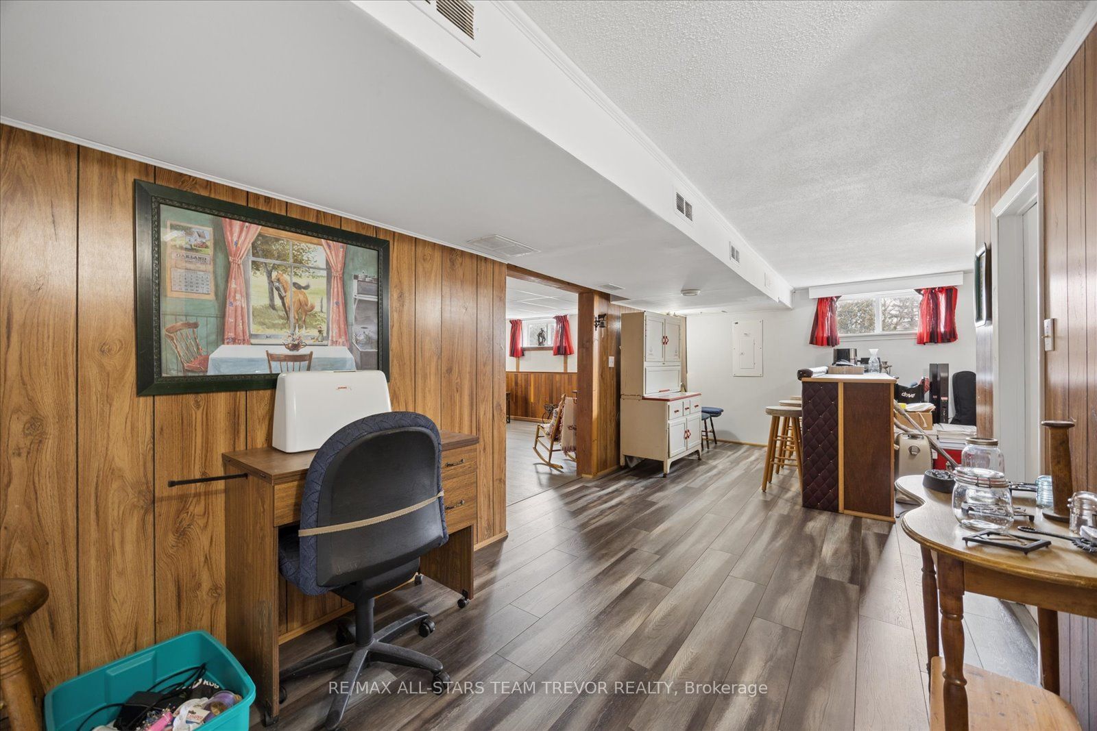 6497 6th Line Property Photo 27