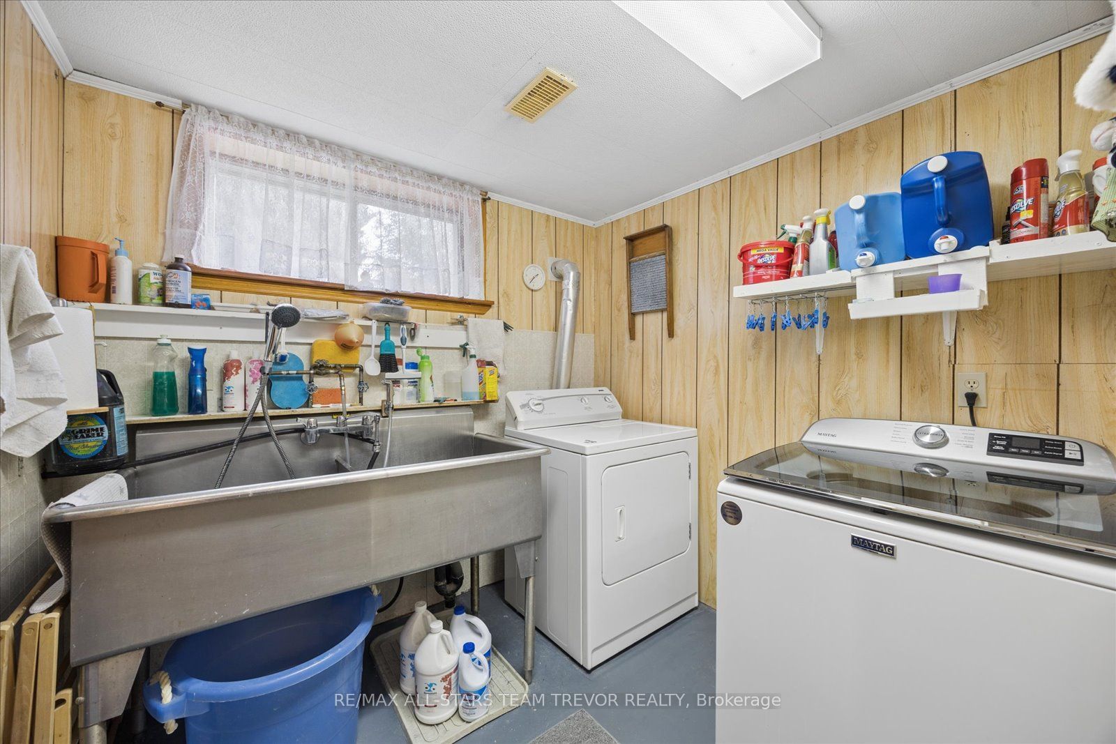 6497 6th Line Property Photo 33
