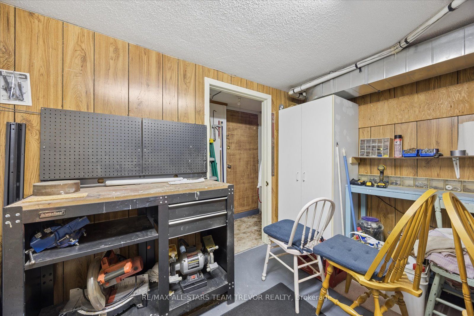 6497 6th Line Property Photo 34