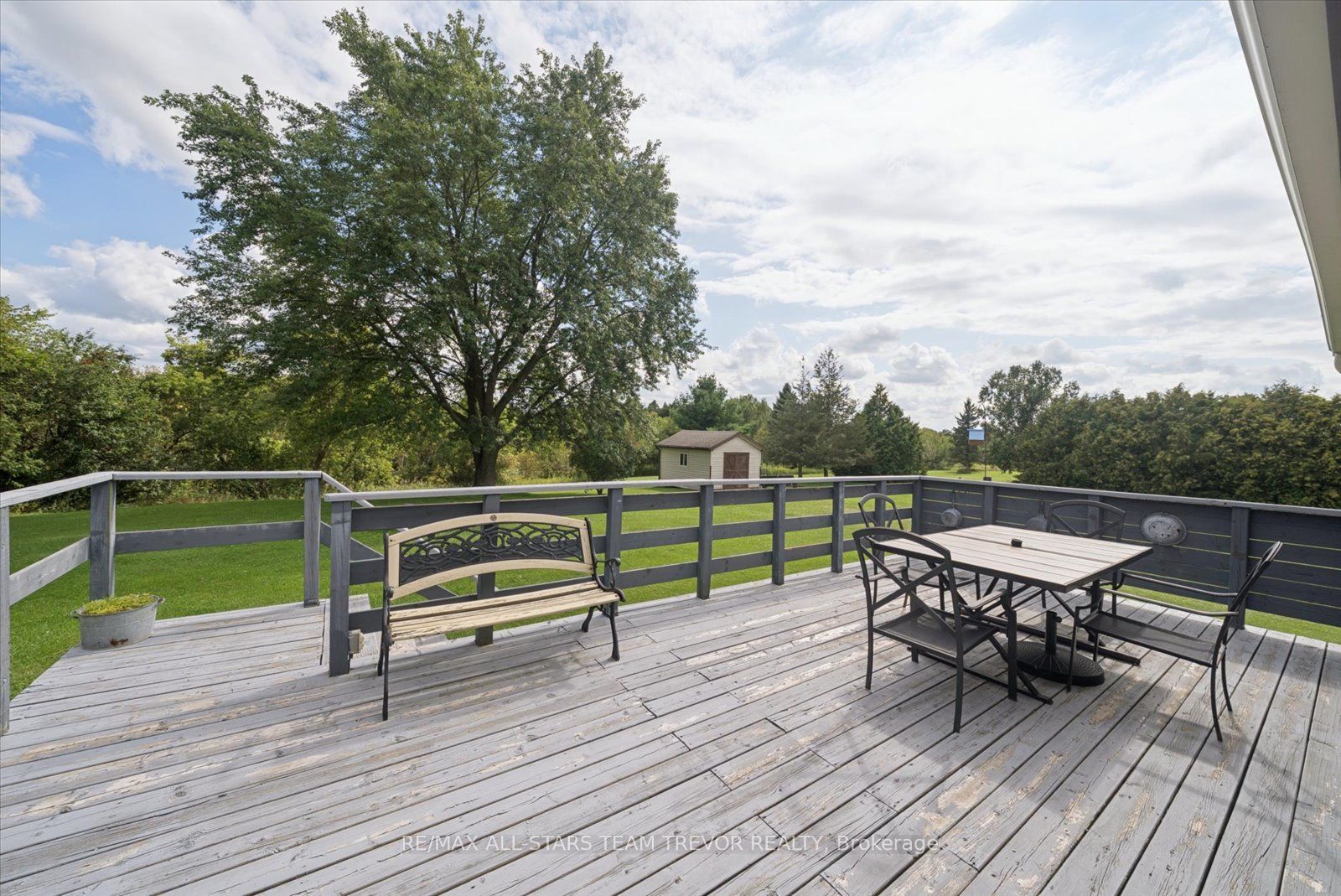 6497 6th Line Property Photo 40