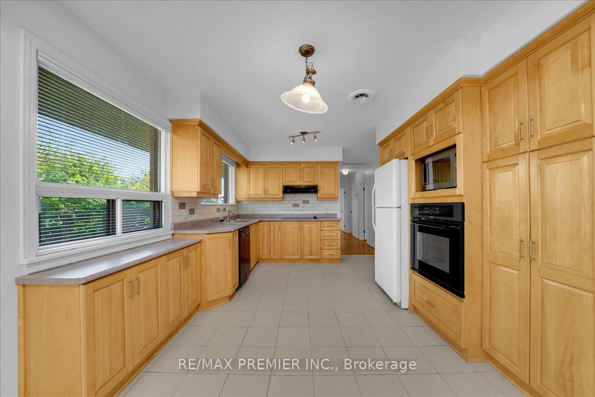 1 Gram Street Property Photo 14