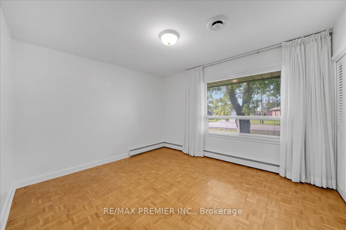 1 Gram Street Property Photo 19