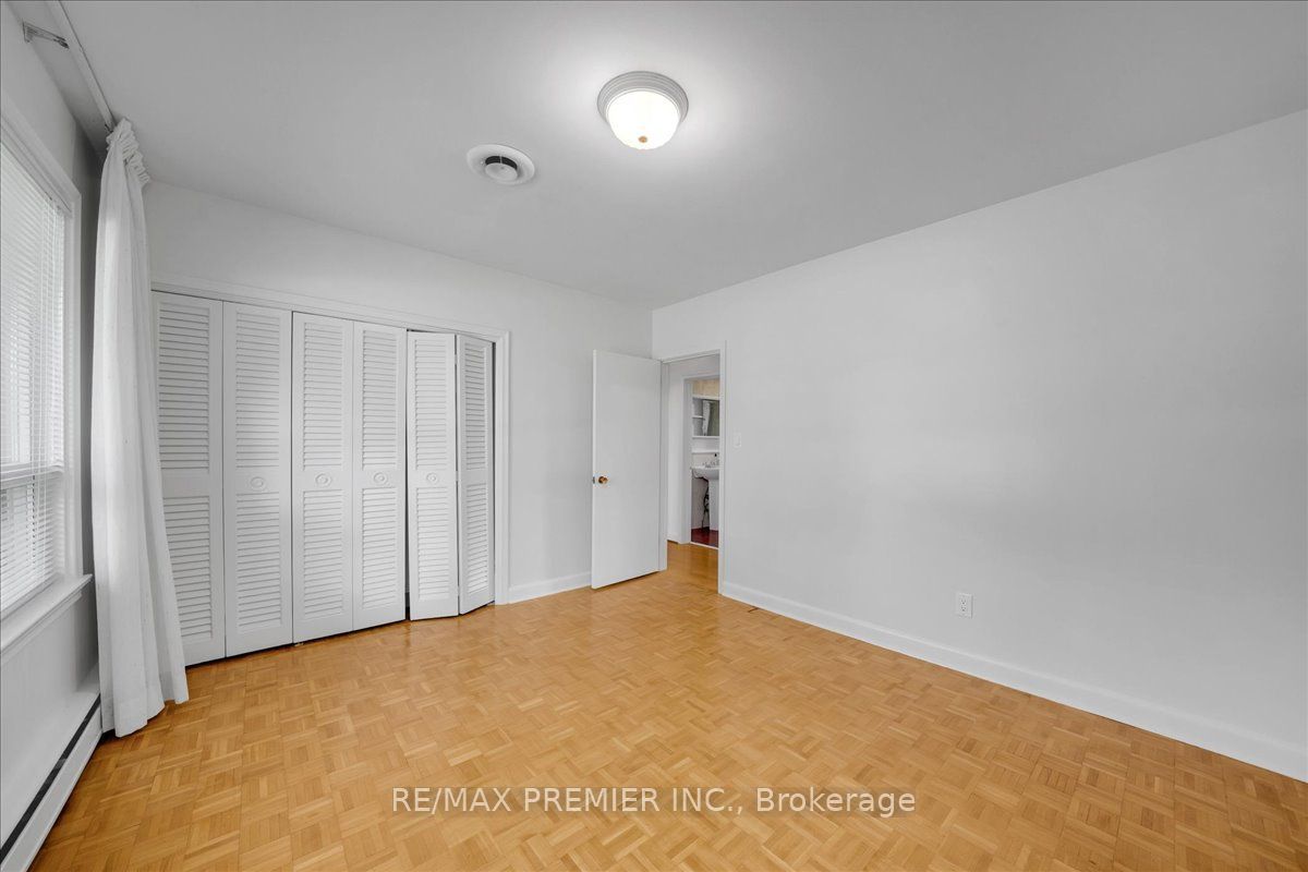 1 Gram Street Property Photo 20