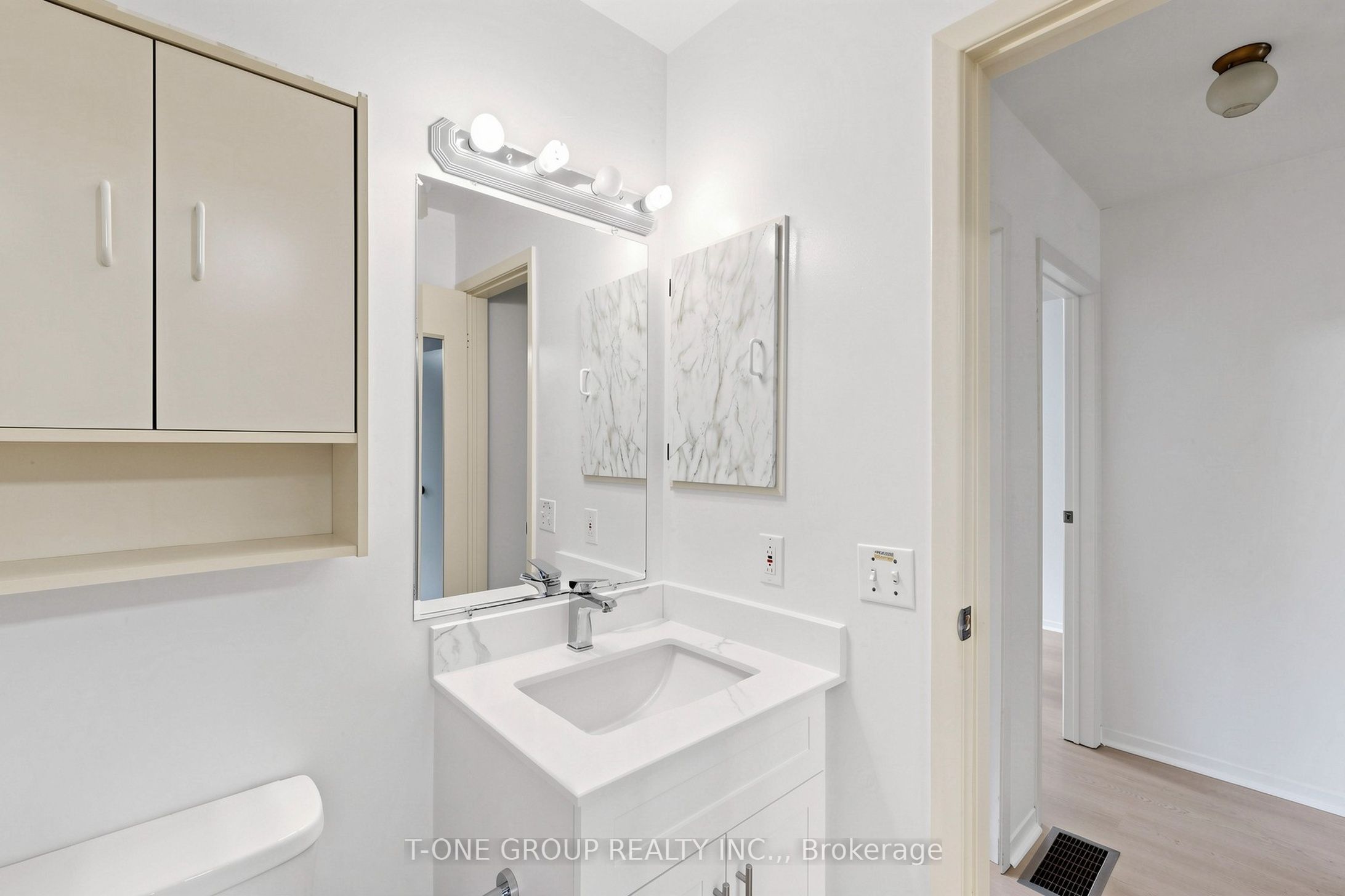 21 Madsen Crescent Property Photo 12