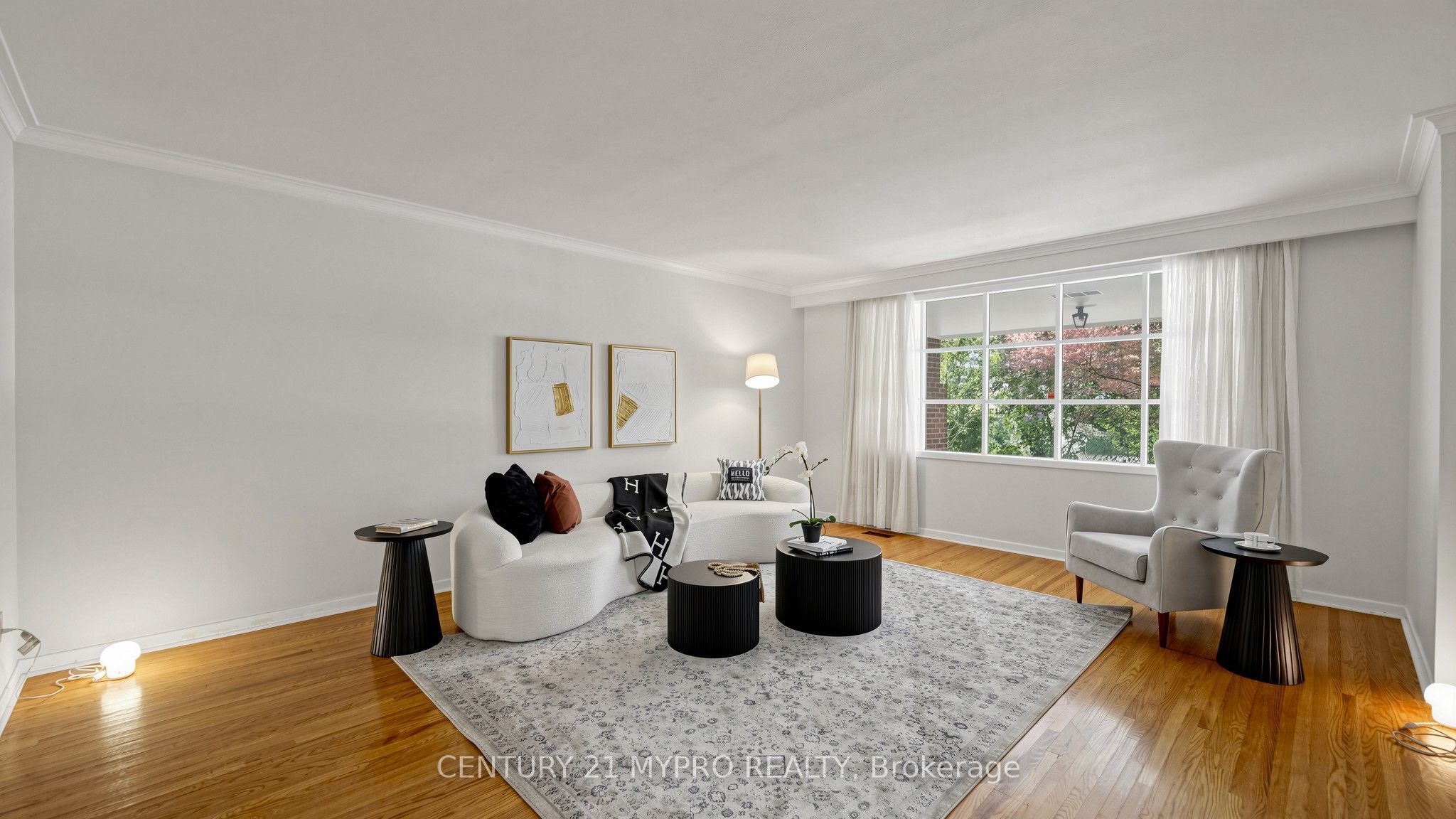23 Forest Park Crescent Property Photo 5