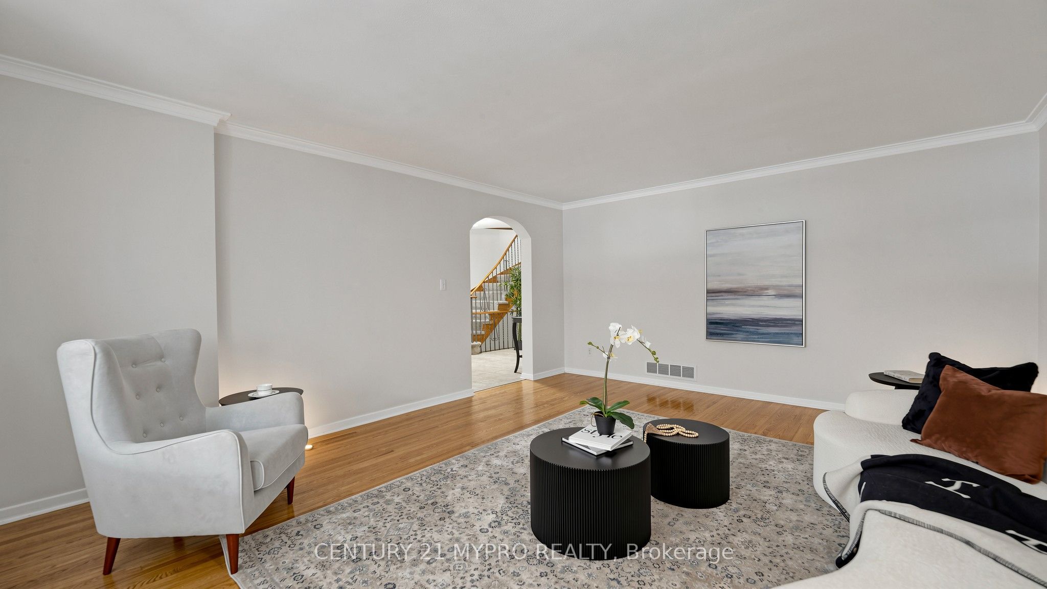 23 Forest Park Crescent Property Photo 7