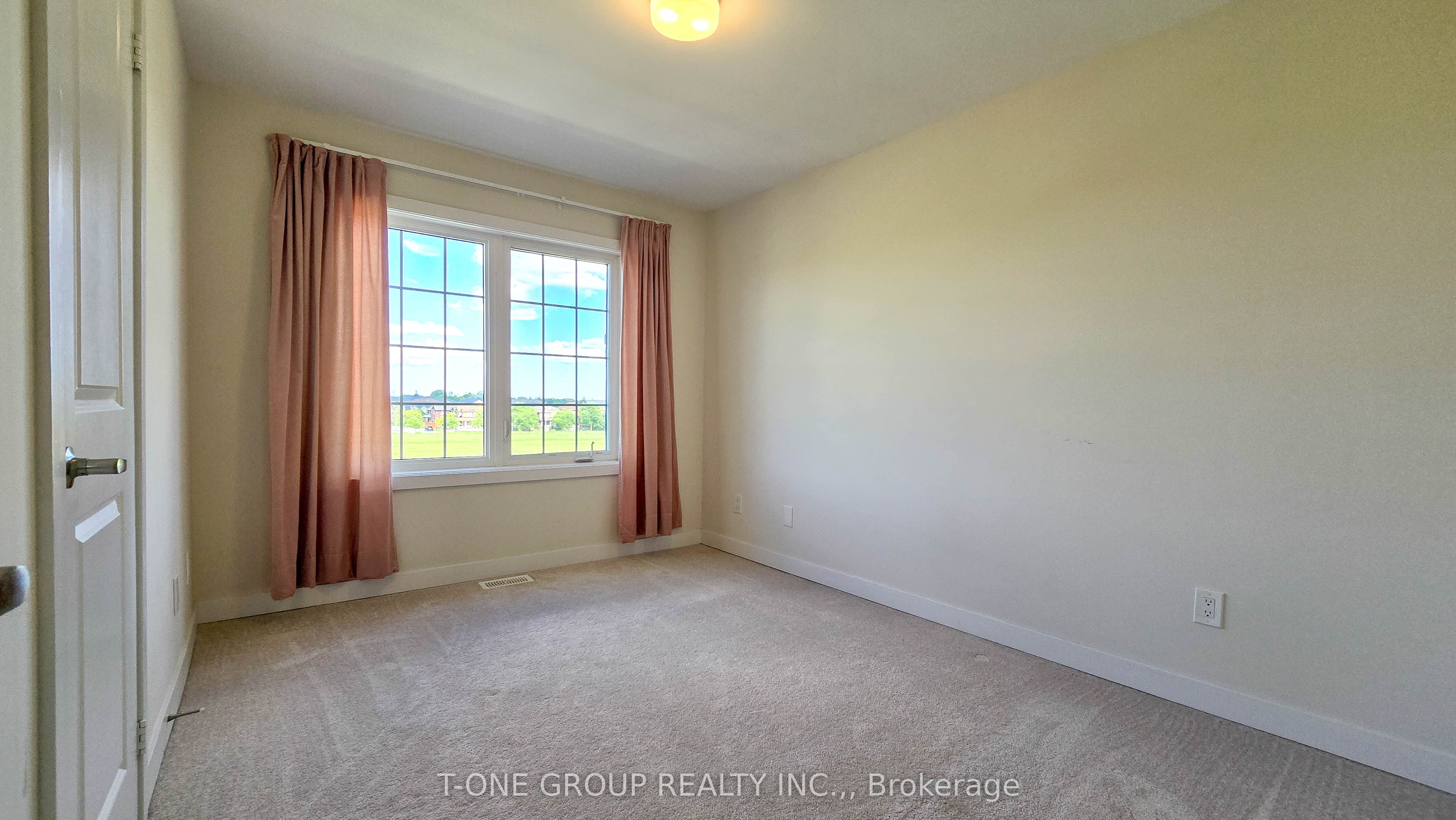 32 Harvest Field Road Property Photo 14