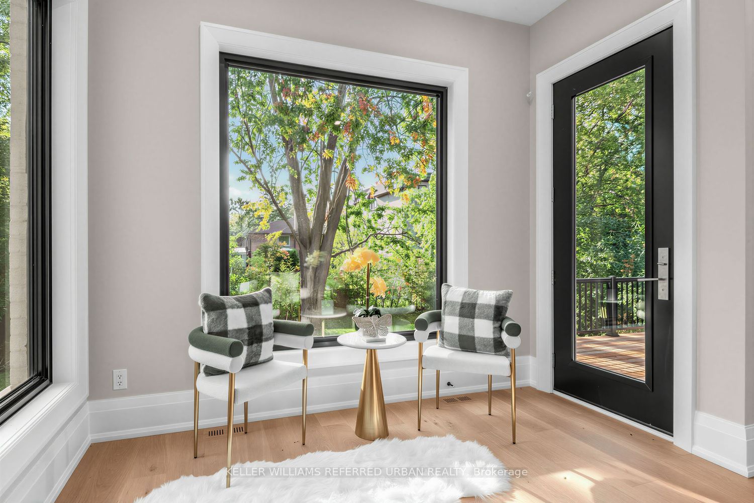 160 Lawrence Avenue Property Photo 20
