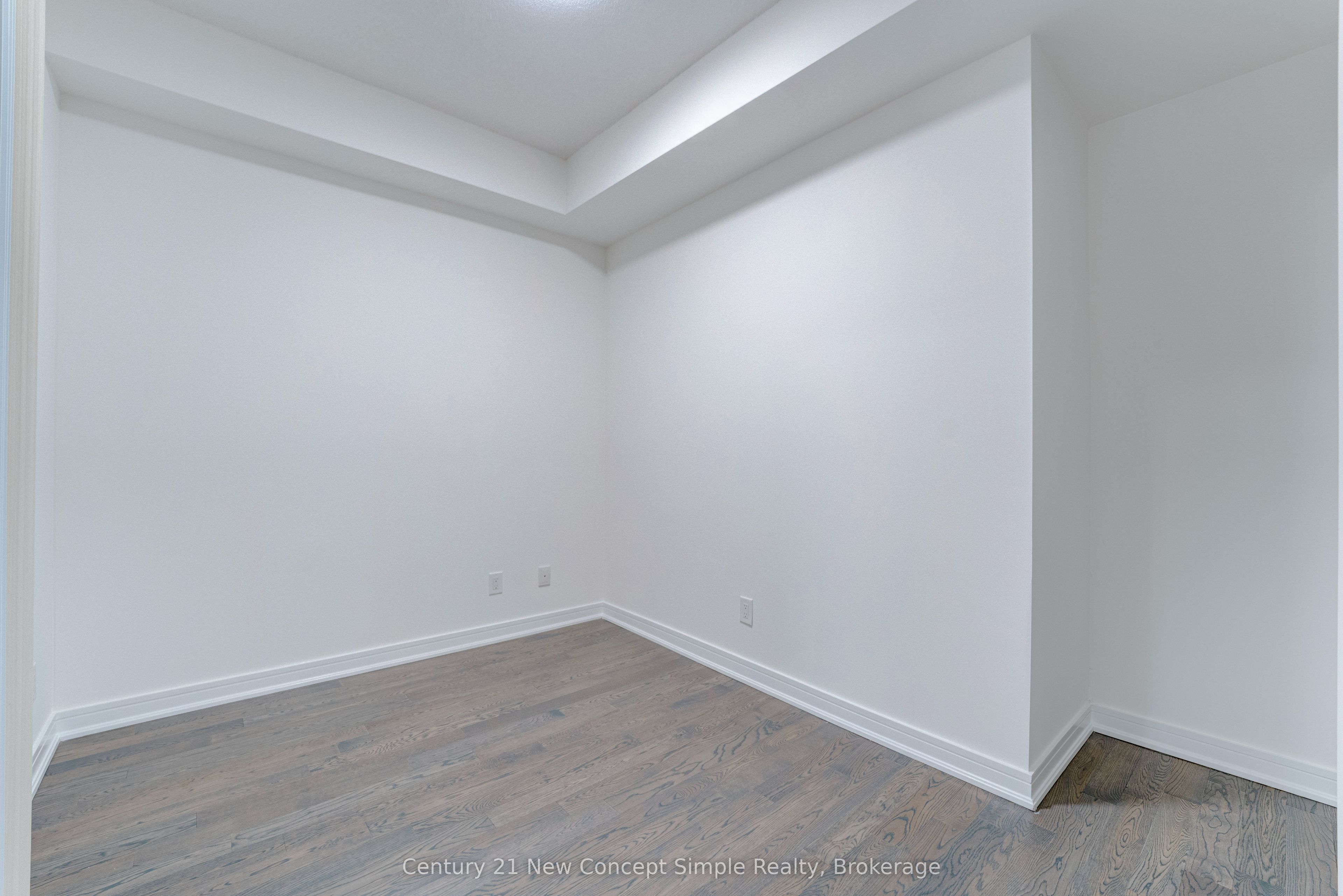 9205 Yonge Street 210 Property Photo 5