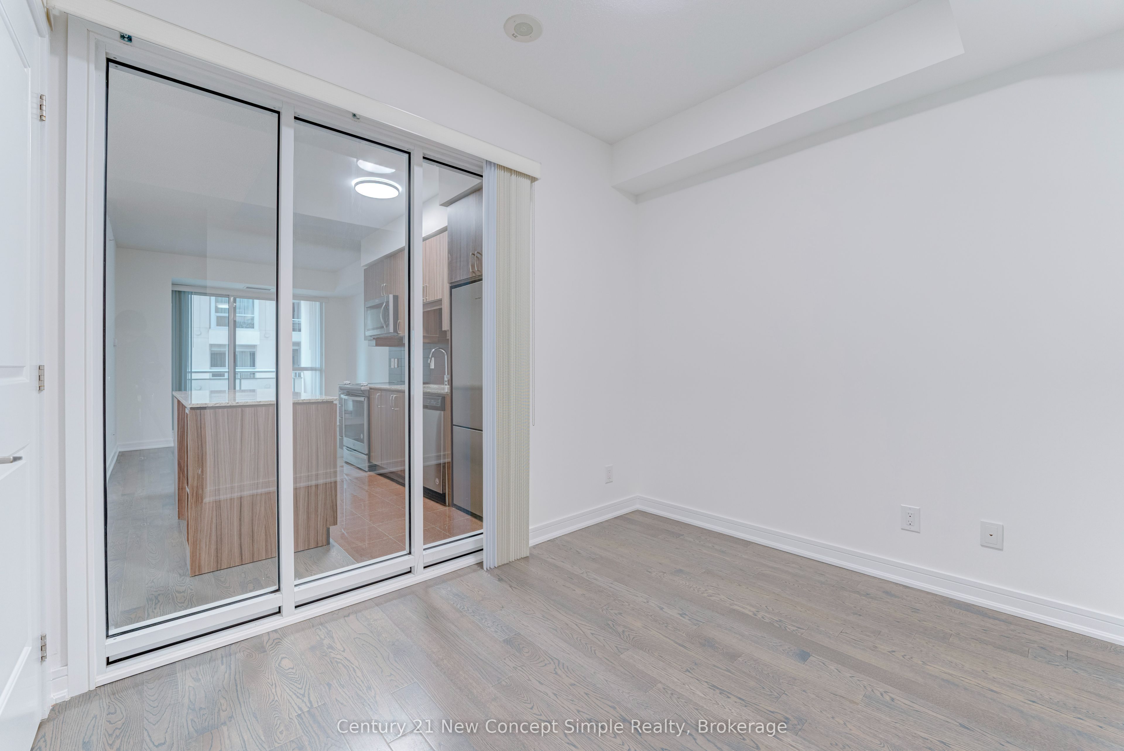 9205 Yonge Street 210 Property Photo 8