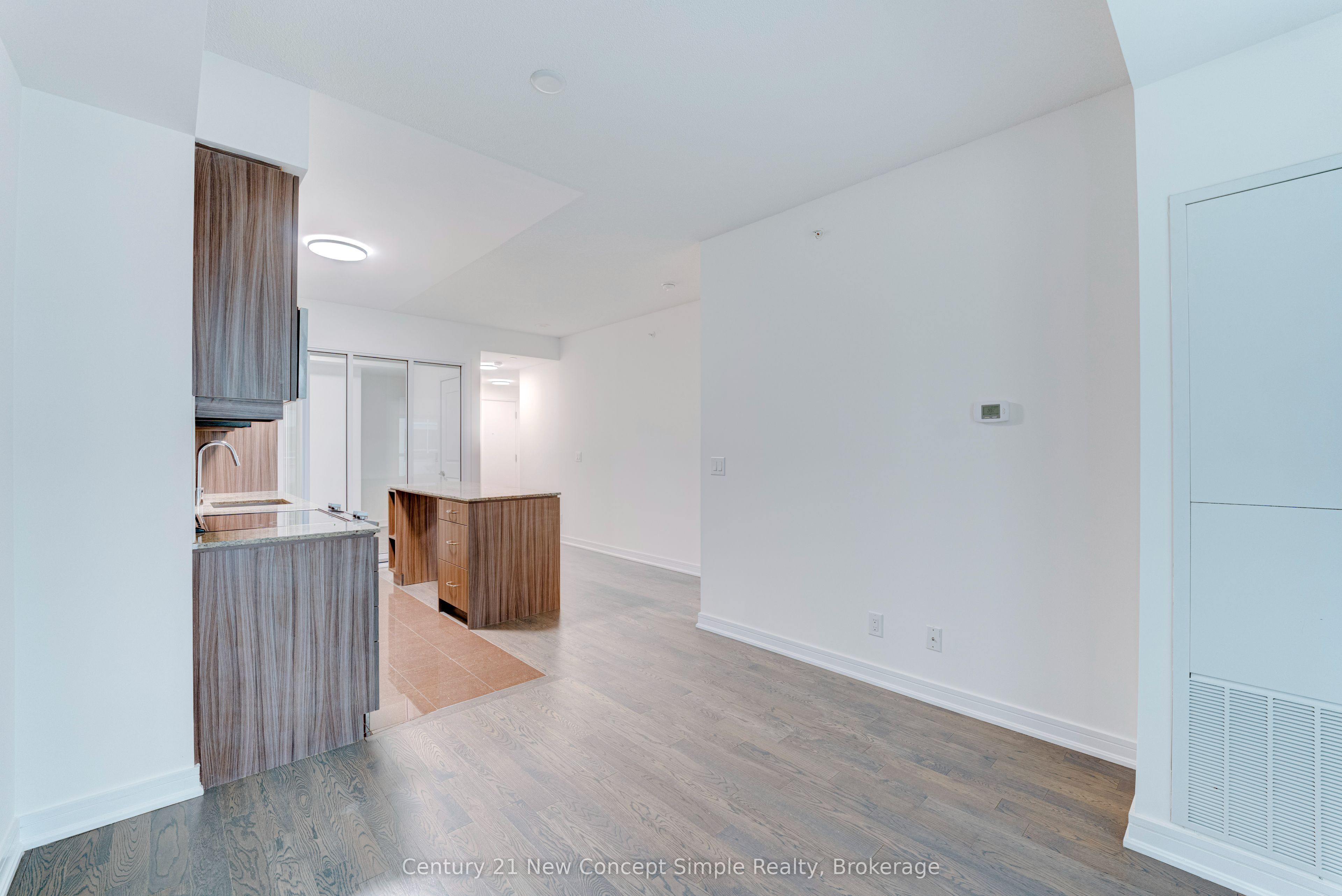 9205 Yonge Street 210 Property Photo 15
