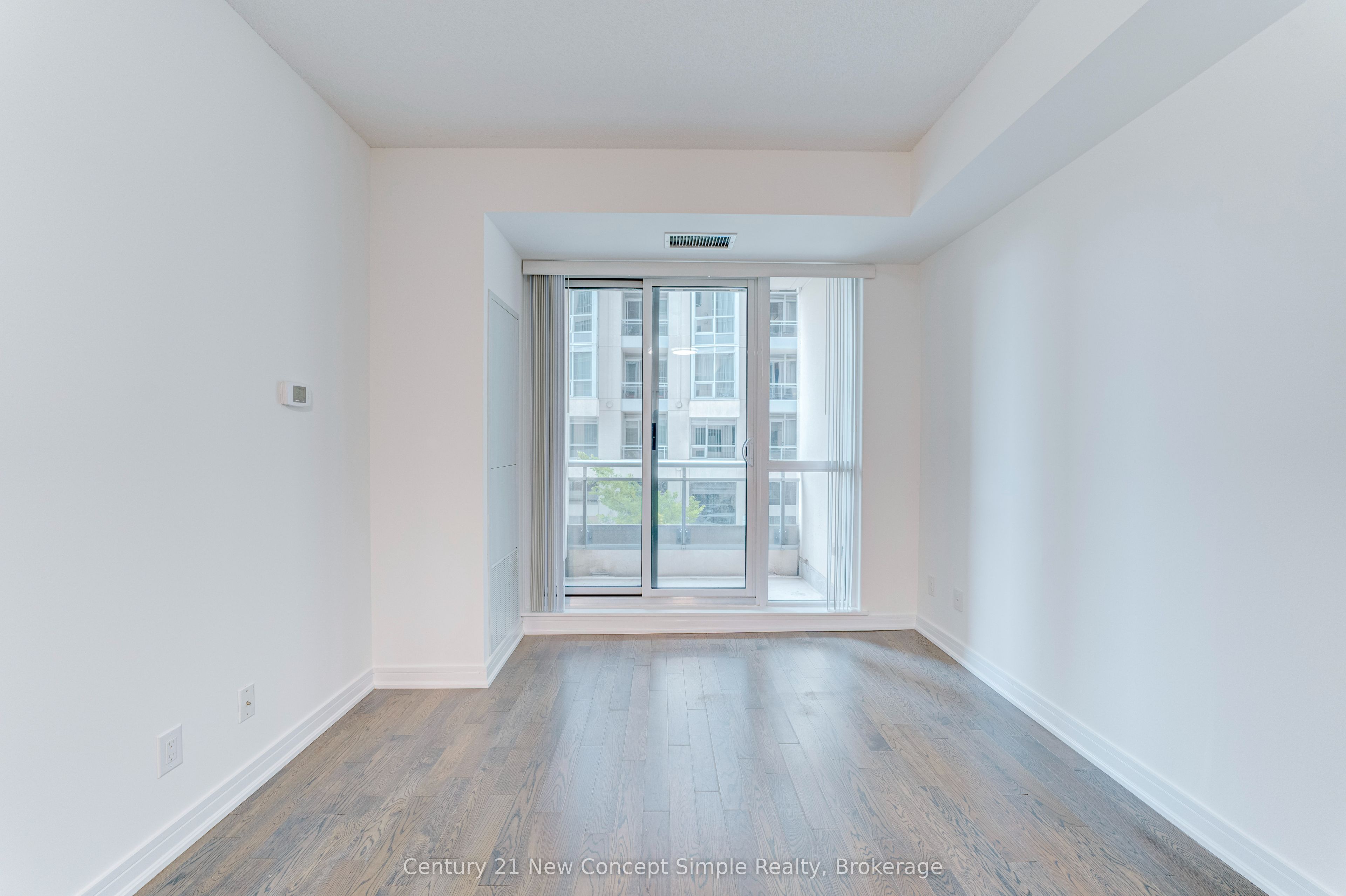 9205 Yonge Street 210 Property Photo 17
