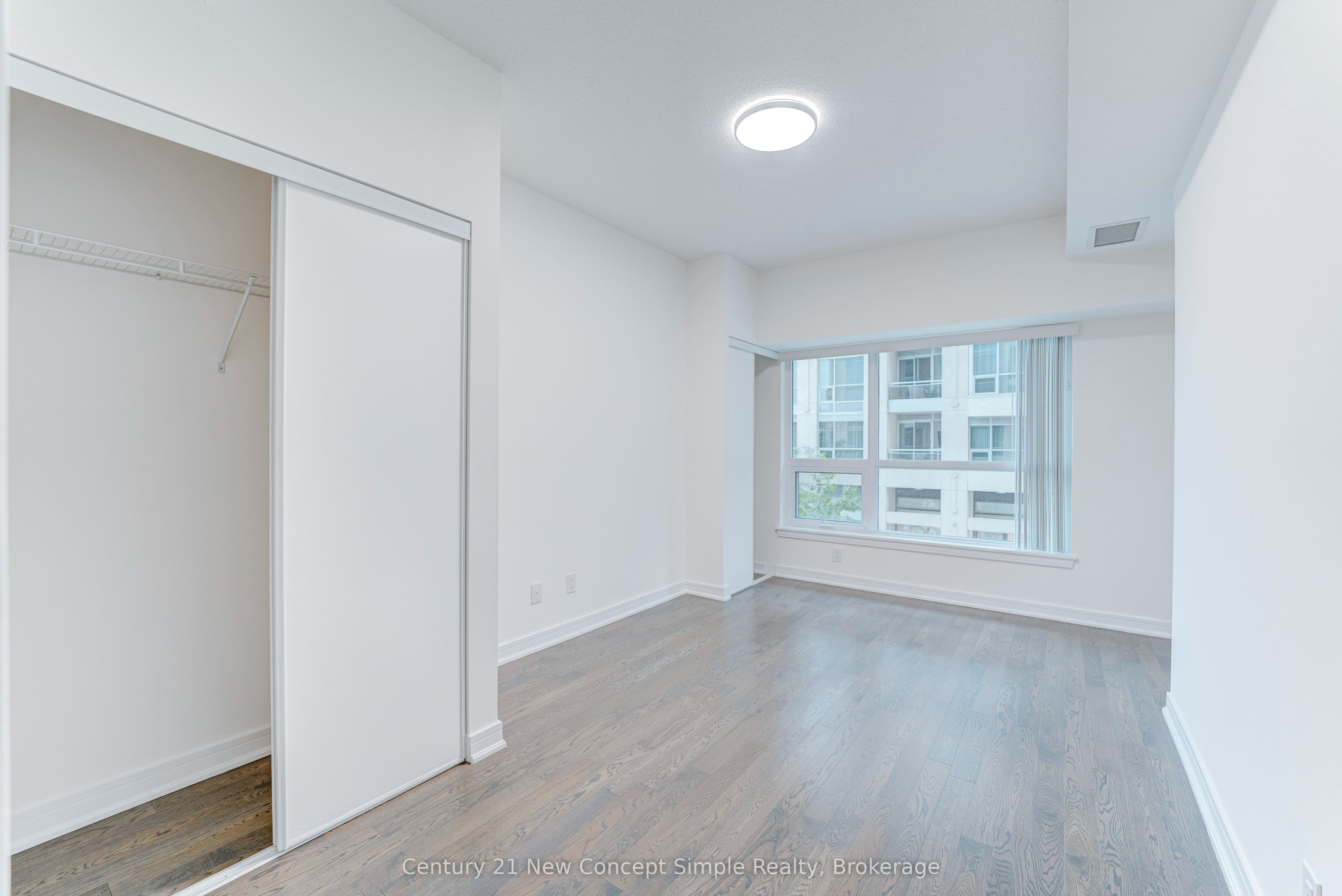 9205 Yonge Street 210 Property Photo 18
