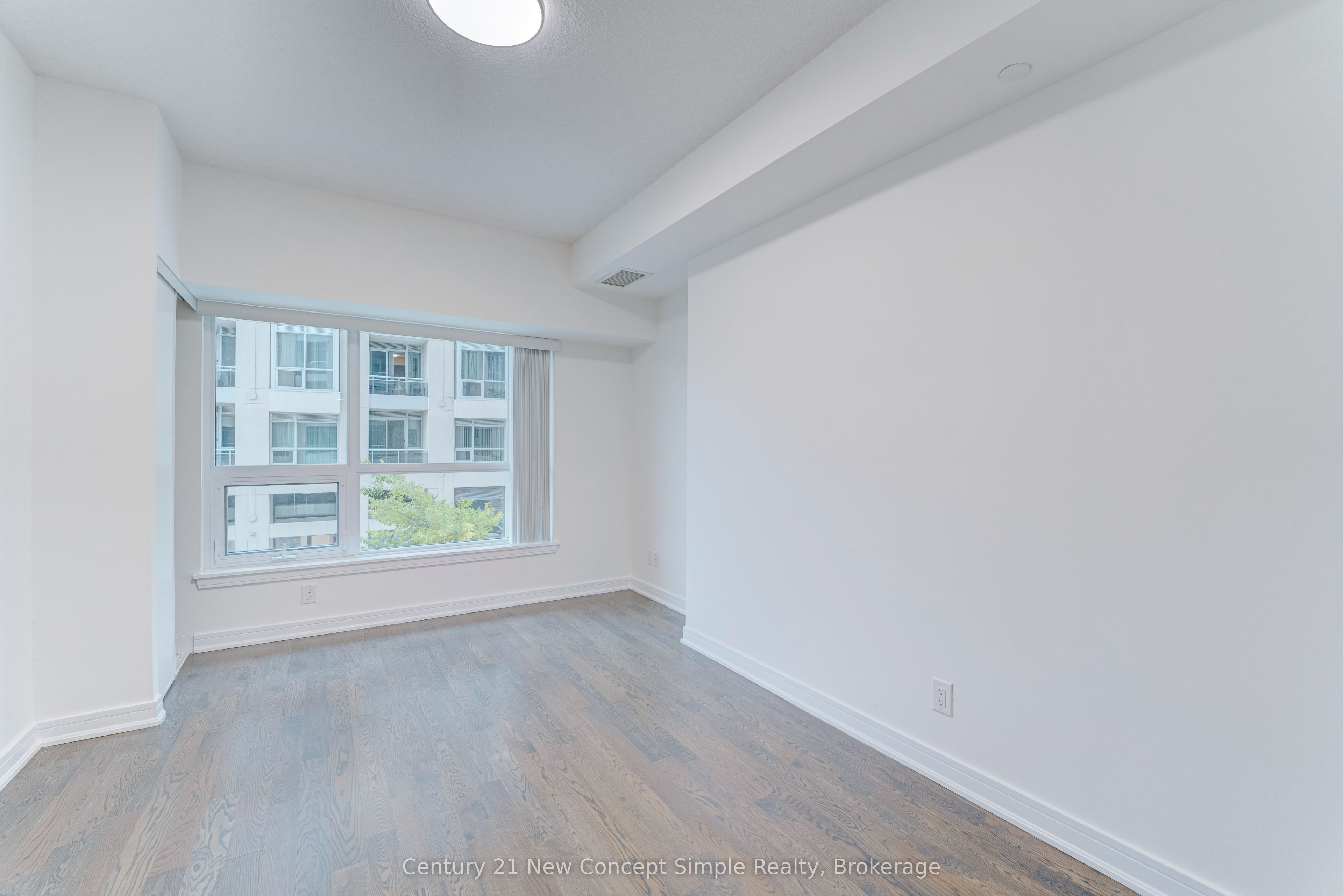 9205 Yonge Street 210 Property Photo 21