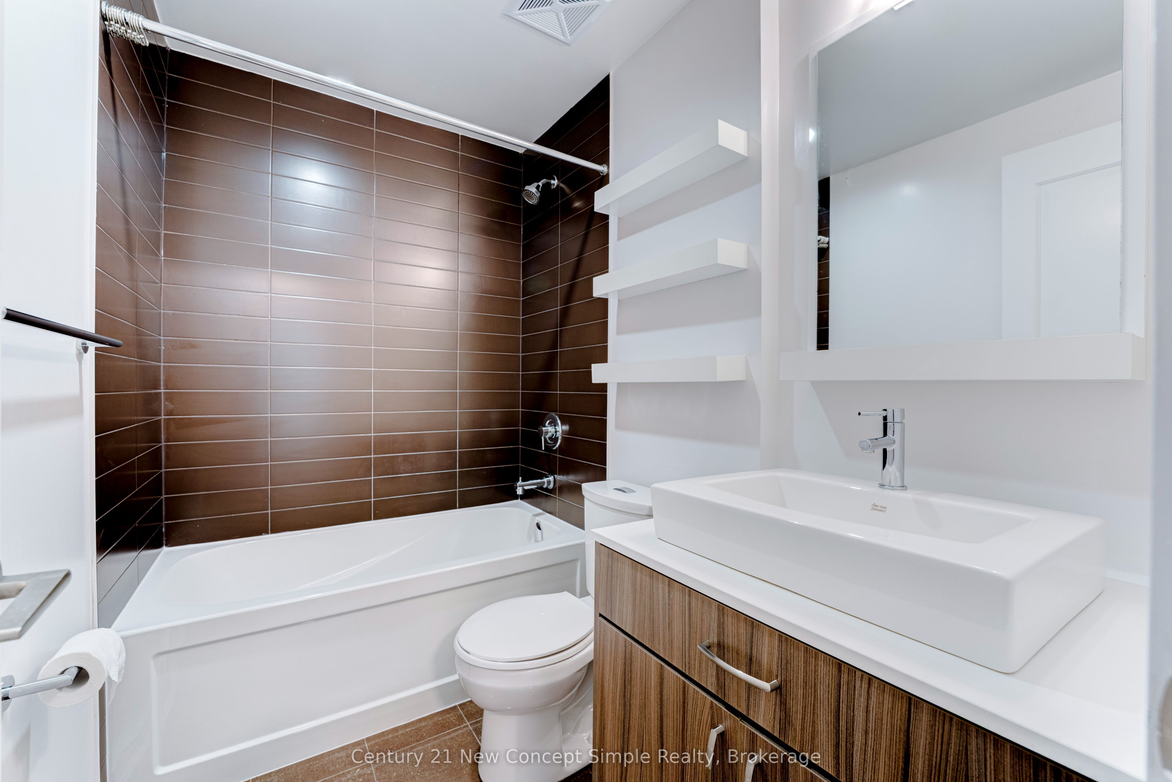 9205 Yonge Street 210 Property Photo 22