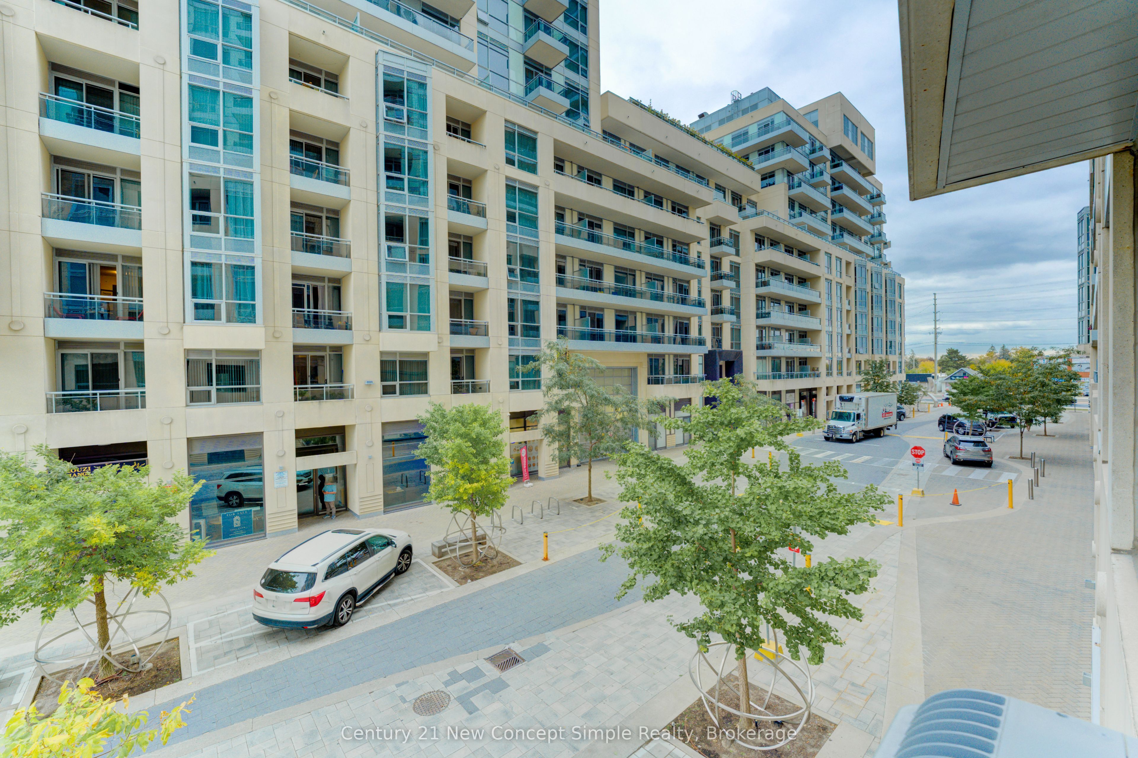 9205 Yonge Street 210 Property Photo 27