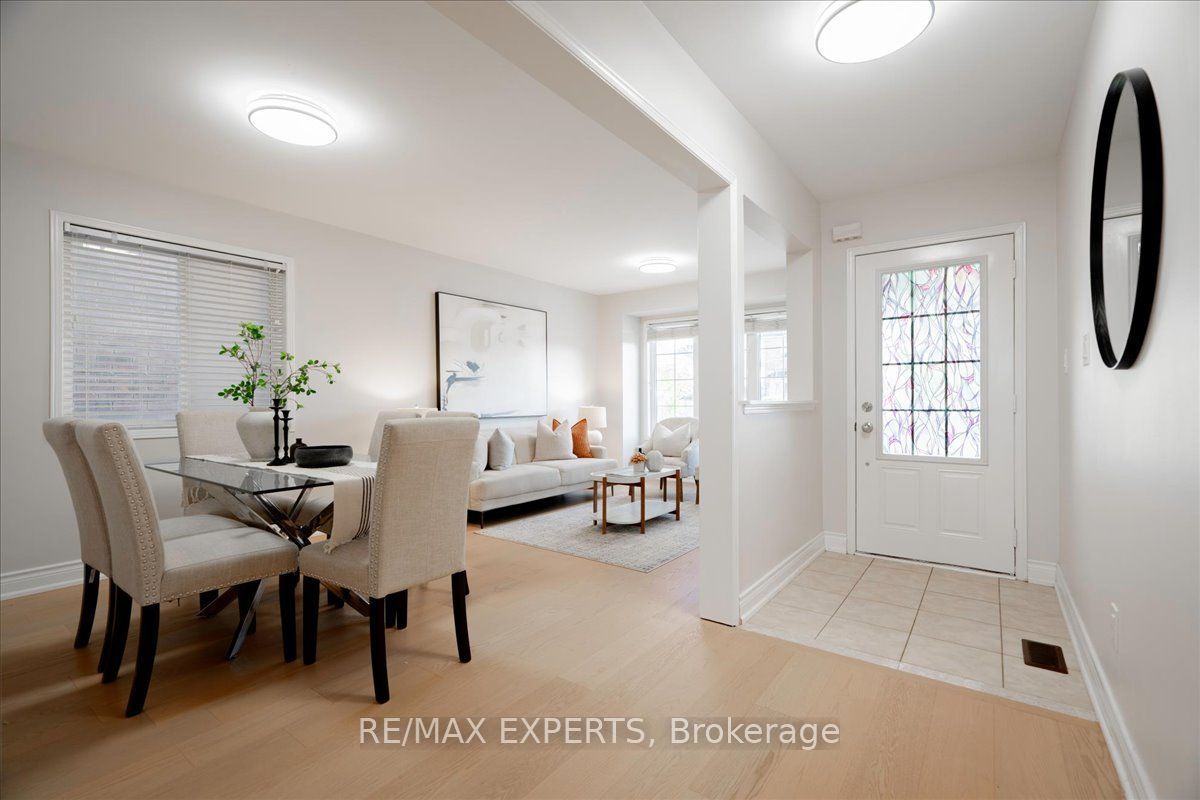147 Armstrong Crescent Property Photo 3